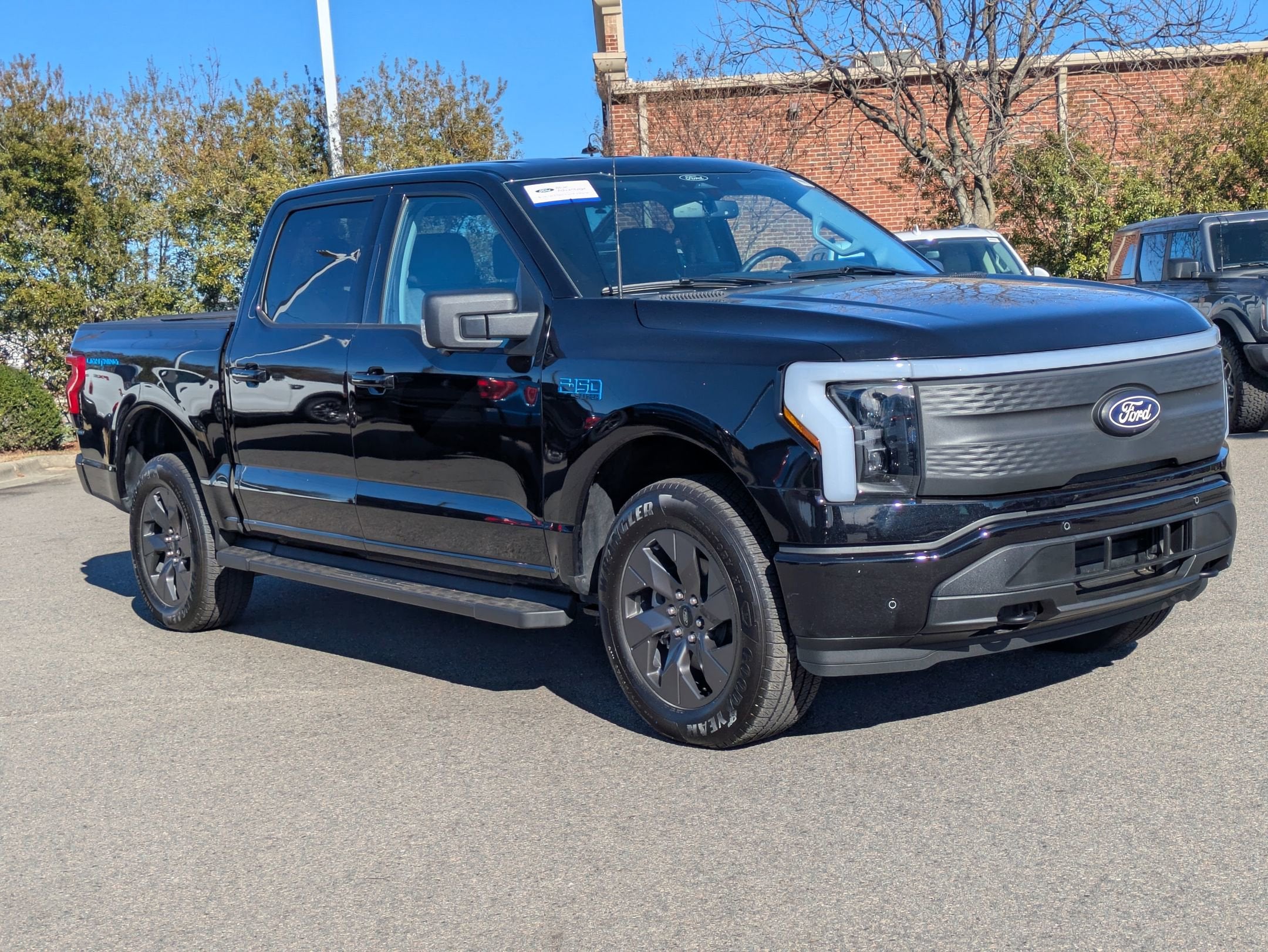 2024 Ford F-150 Lightning Flash