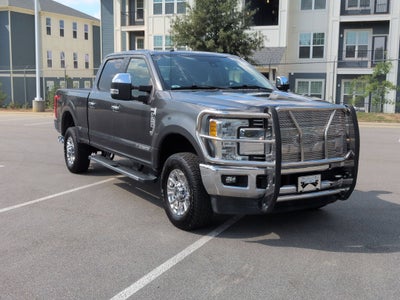 2017 Ford Super Duty F-250 SRW Lariat