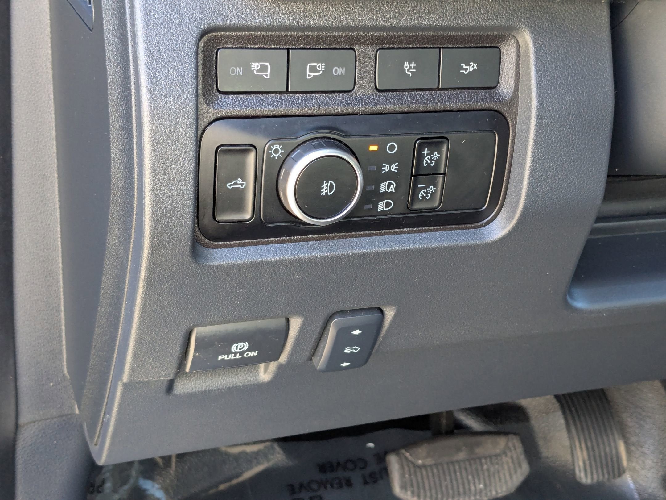 2024 Ford Super Duty F-350 SRW LARIAT