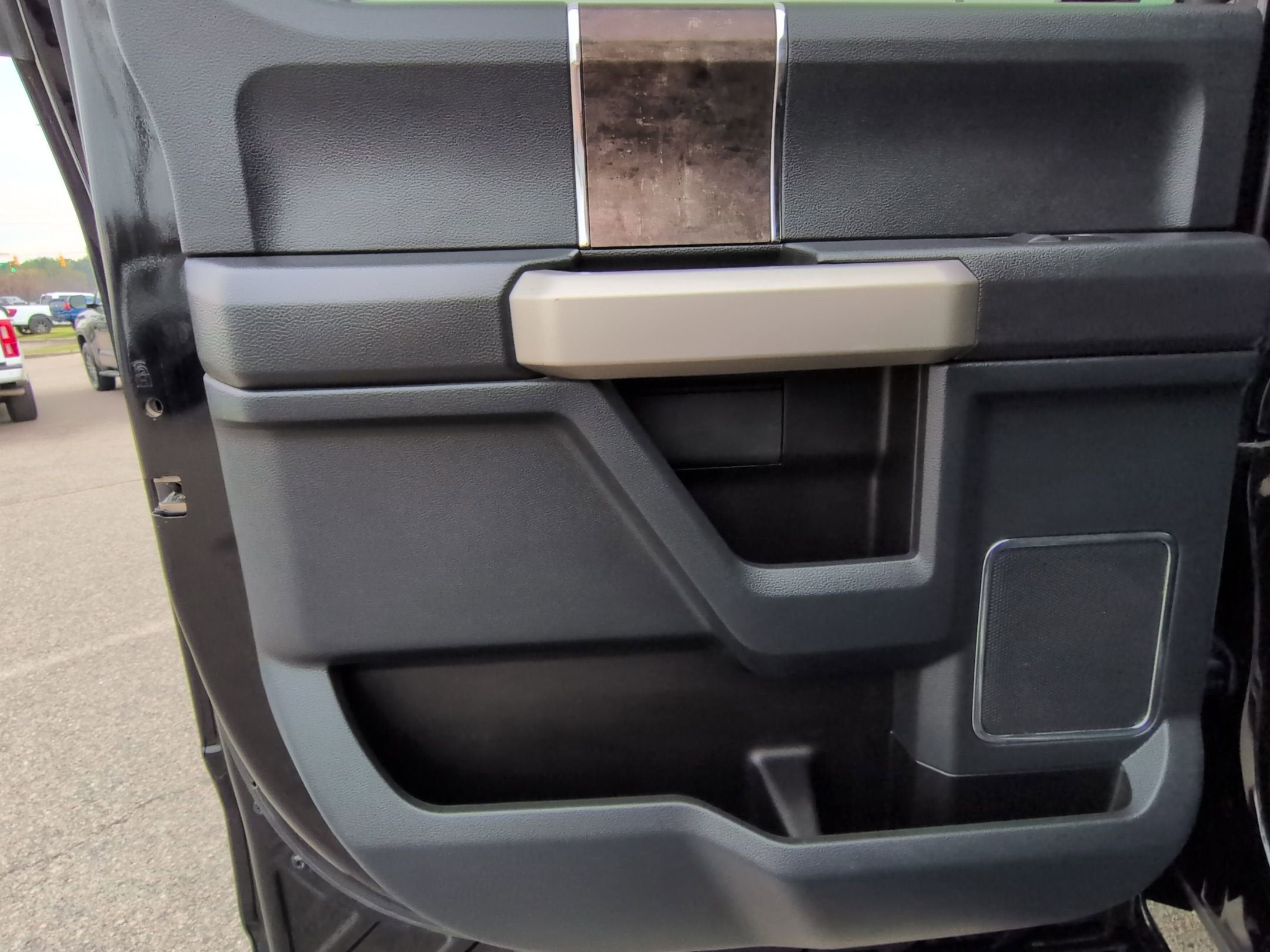 2022 Ford Super Duty F-350 SRW LARIAT