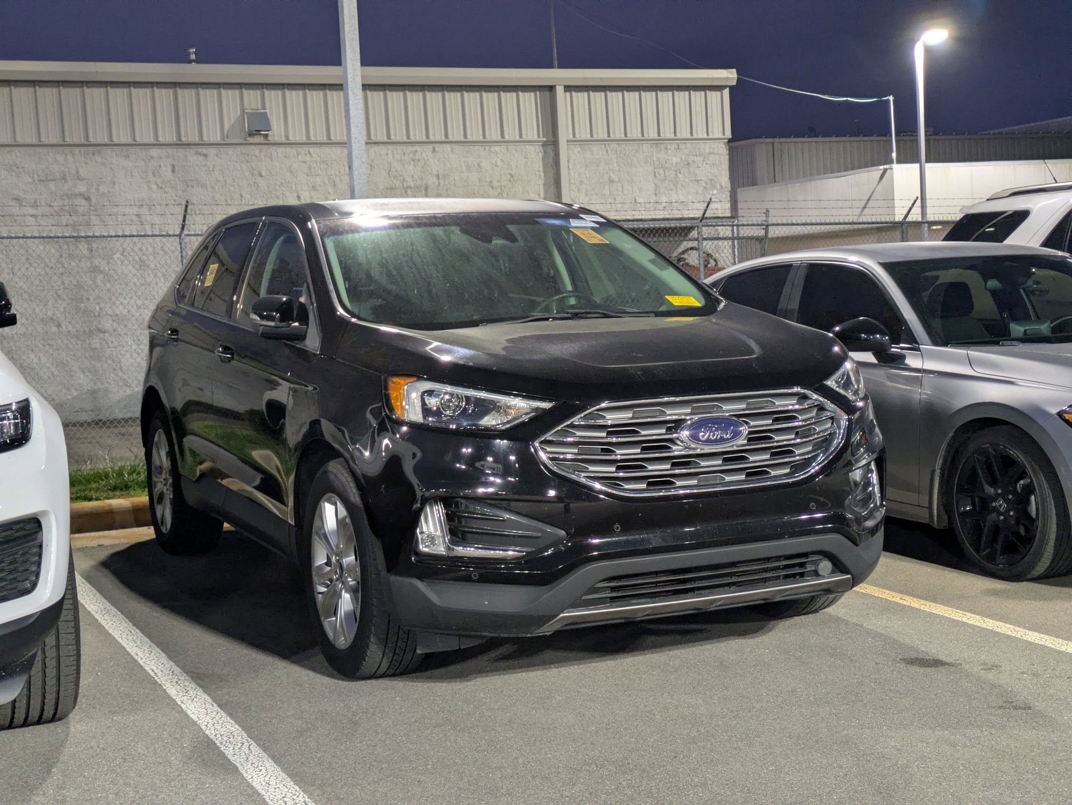 2022 Ford Edge Titanium