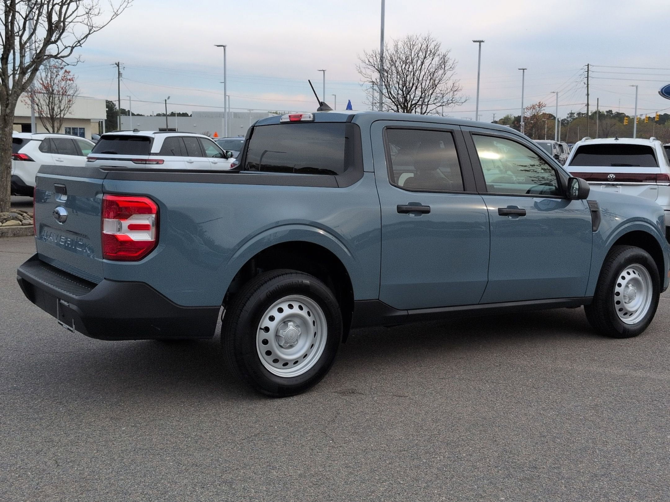 2023 Ford Maverick XL