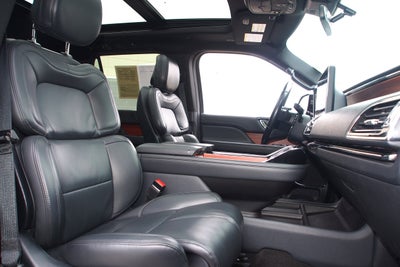 2024 Lincoln Navigator Premiere