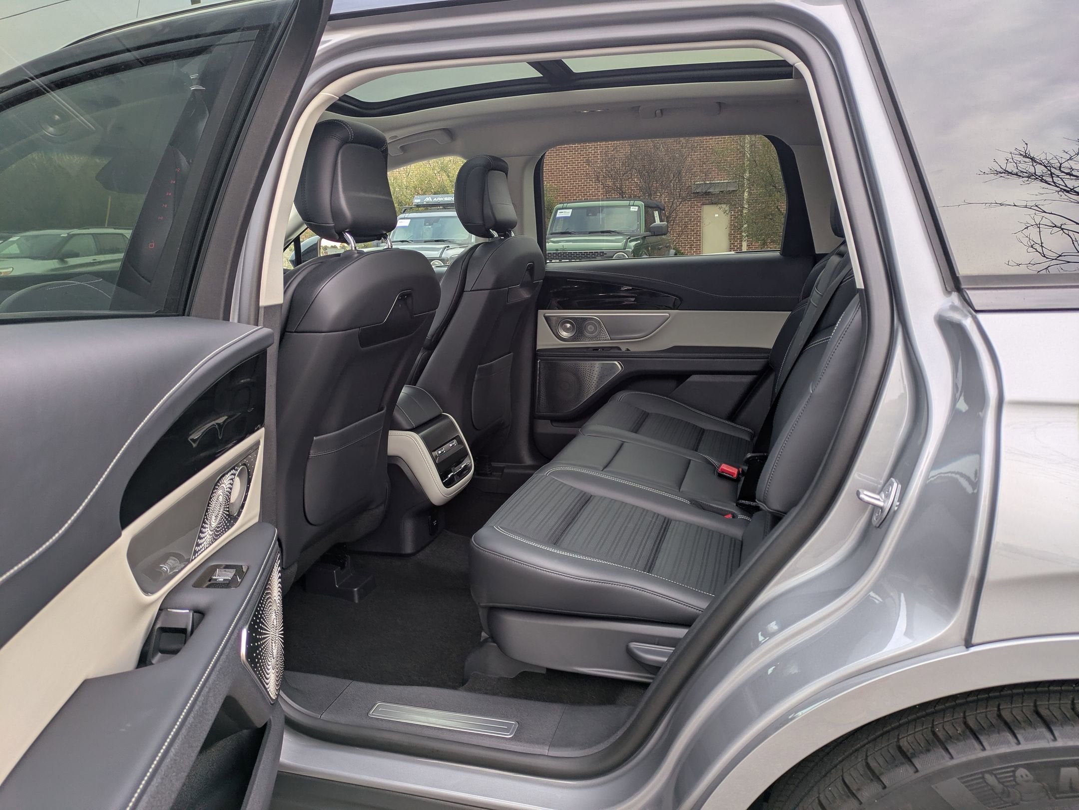 2024 Lincoln Nautilus Reserve