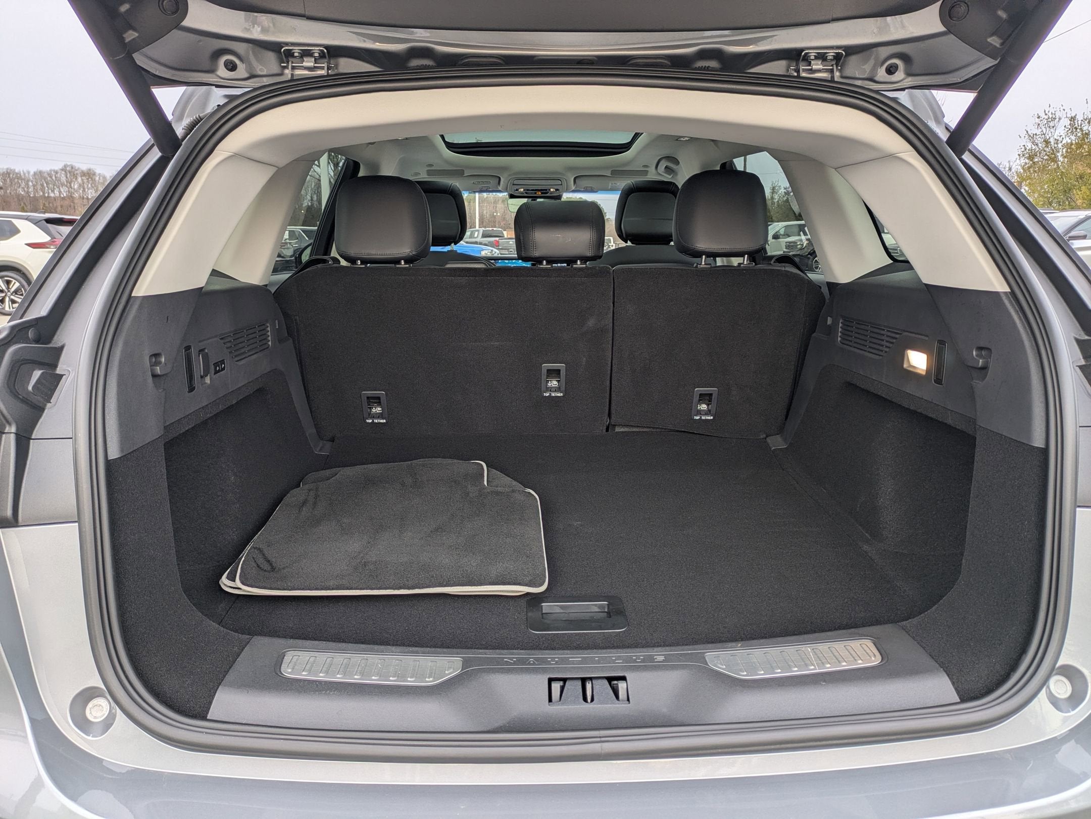 2024 Lincoln Nautilus Reserve