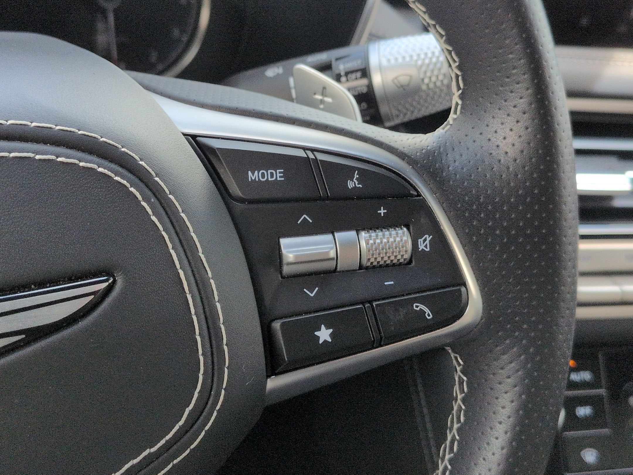 2025 Genesis G70 3.3T Sport Advanced