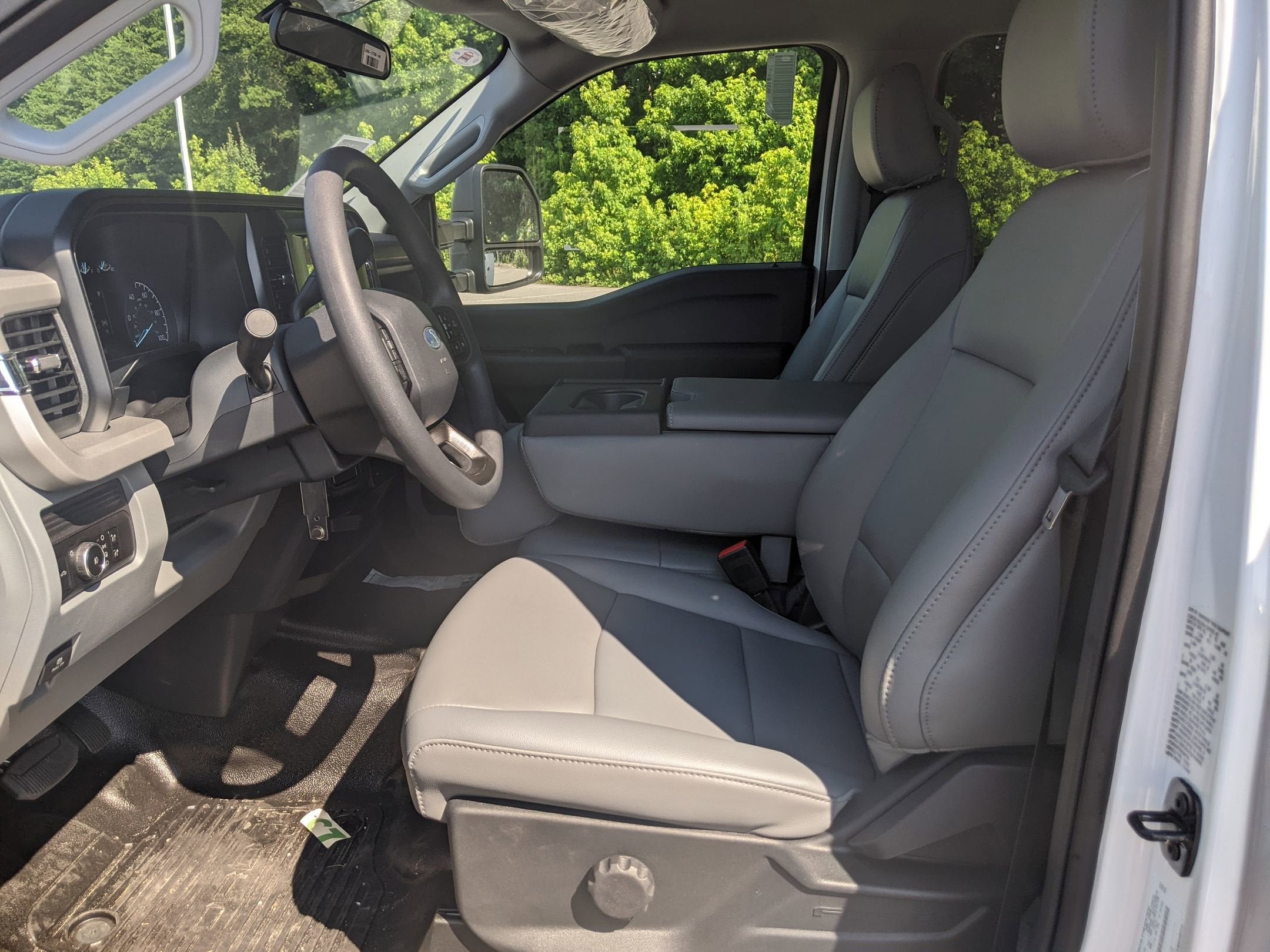 2025 Ford Super Duty F-350 DRW XL