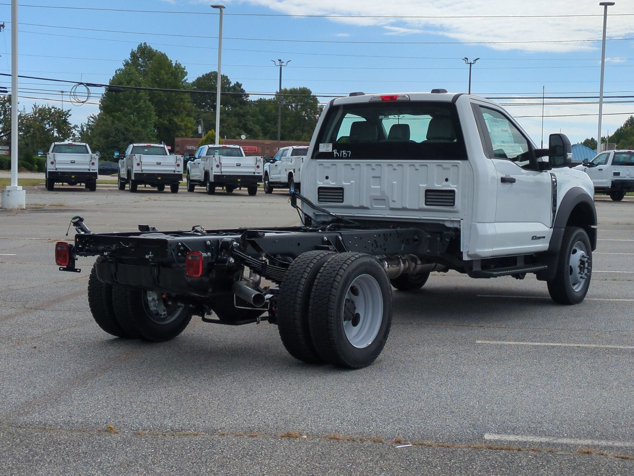 2026 Ford Super Duty F-550 DRW XL