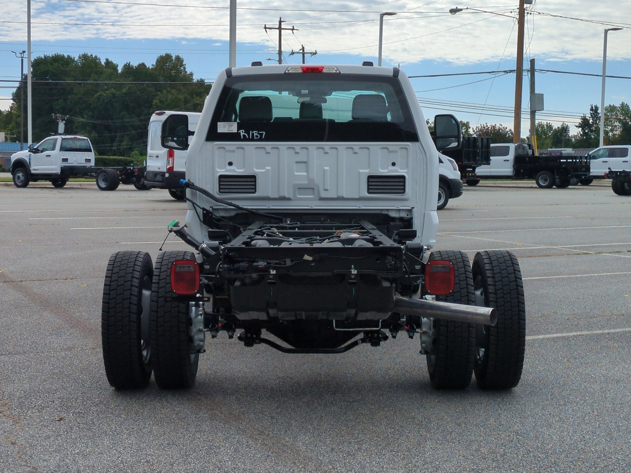 2026 Ford Super Duty F-550 DRW XL