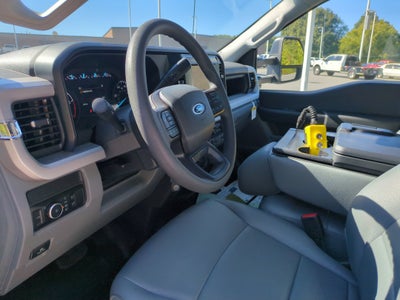 2026 Ford Super Duty F-550 DRW XL
