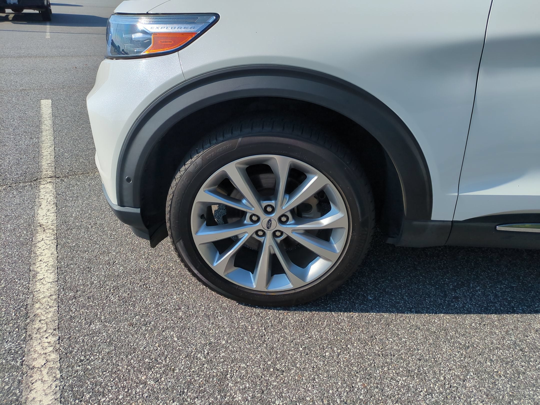 2021 Ford Explorer Platinum