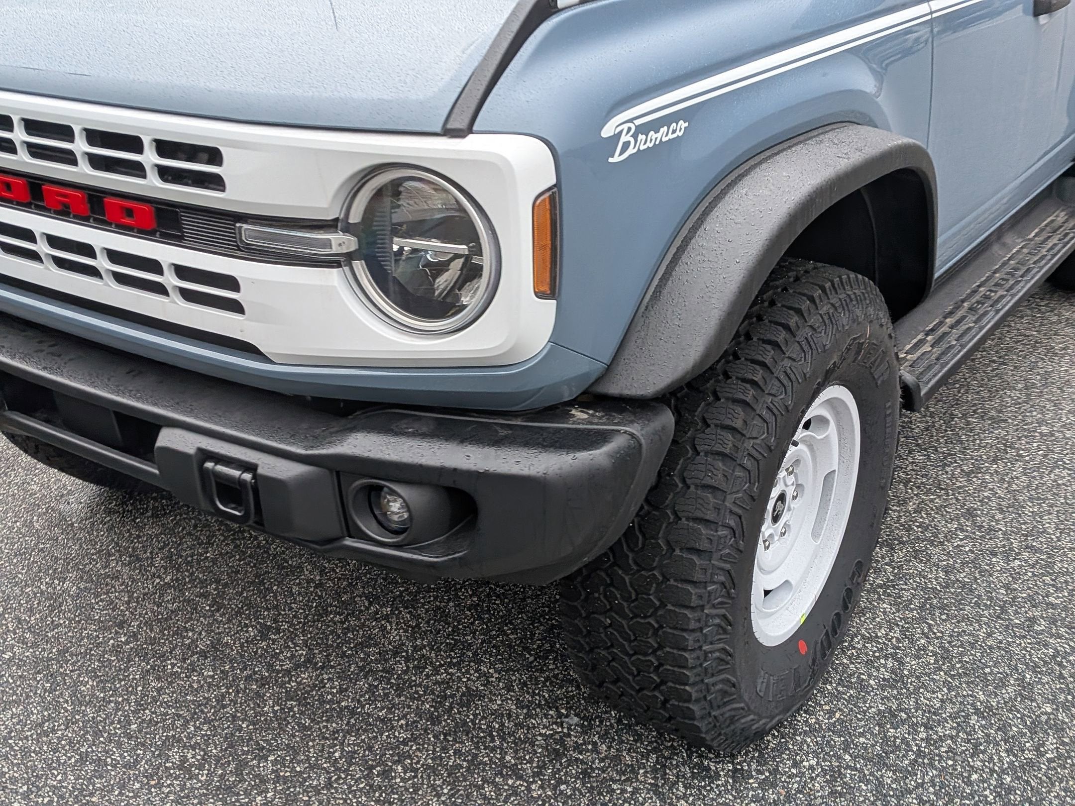 2025 Ford Bronco Heritage Edition