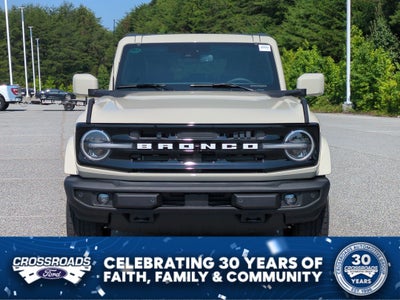 2026 Ford Bronco Outer Banks