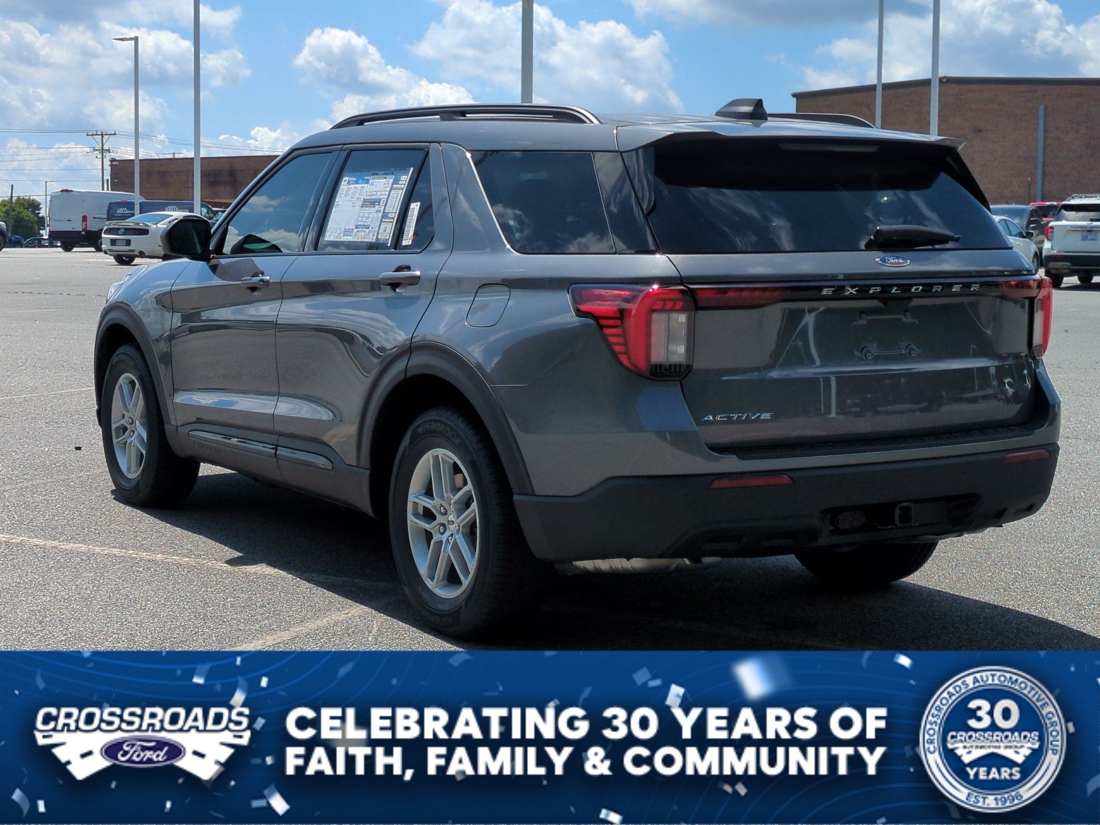 2026 Ford Explorer Active w/200A Pkg
