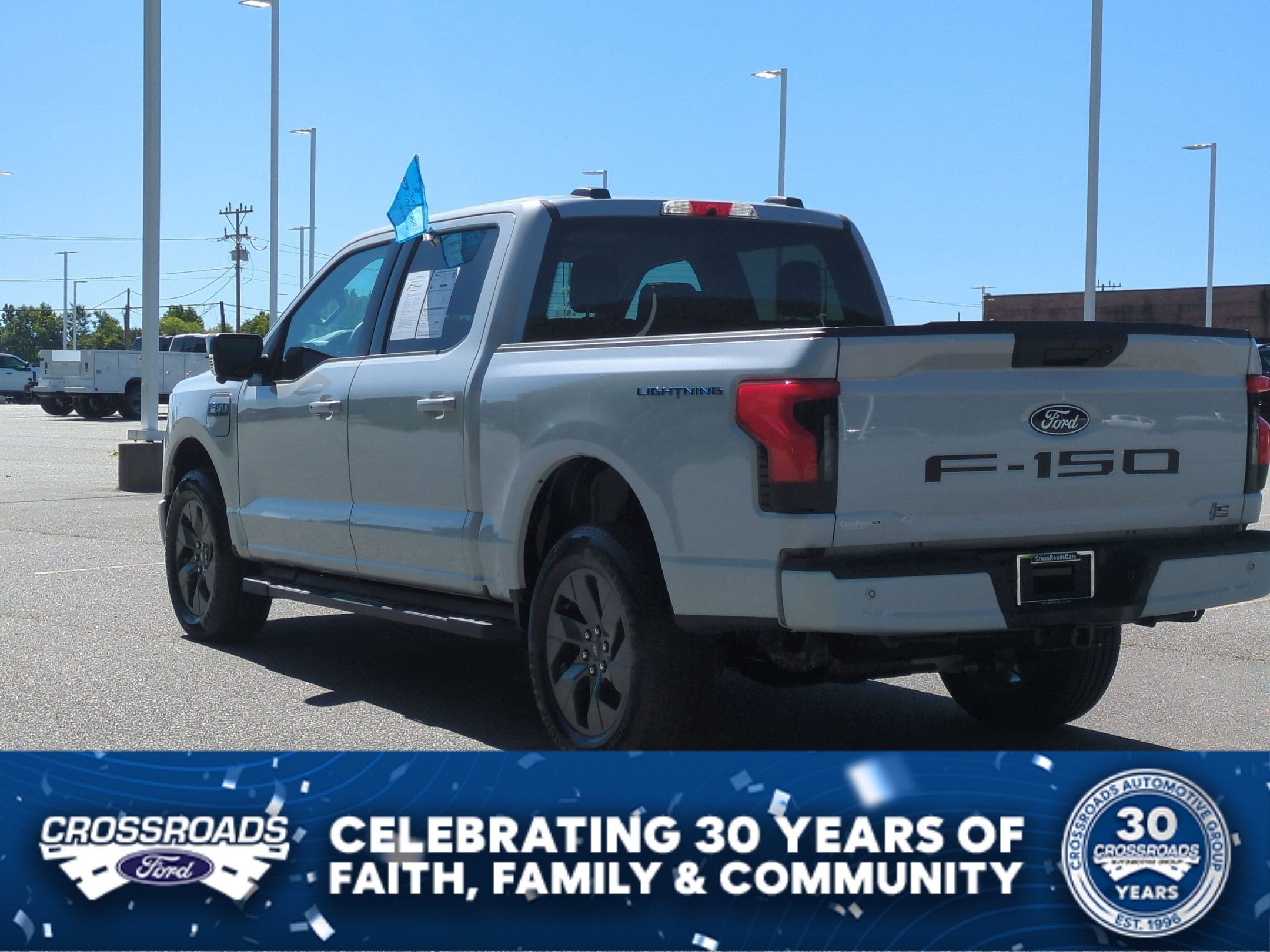 2025 Ford F-150 Lightning Flash