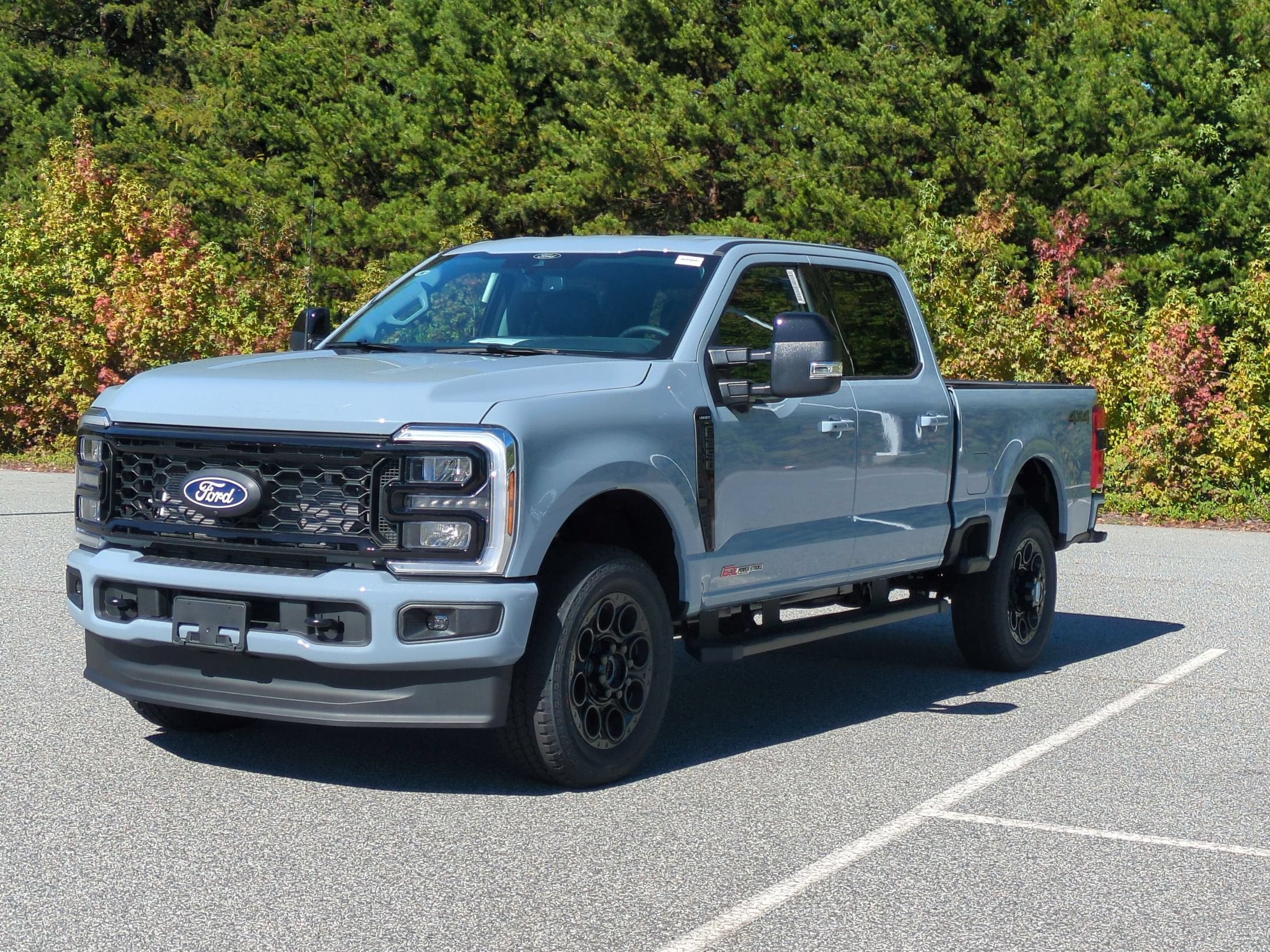 2027 Ford Super Duty F-250 SRW LARIAT