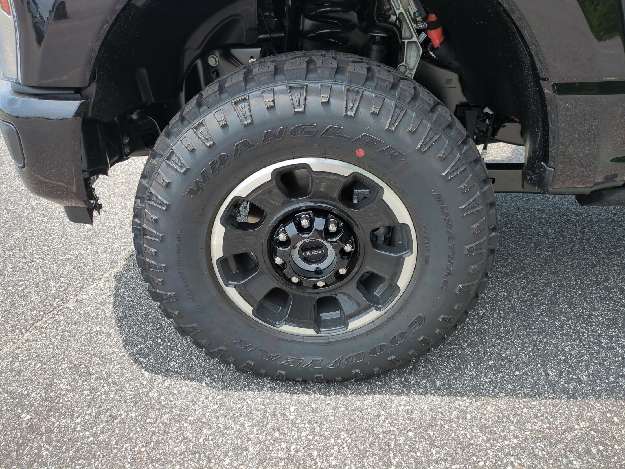2026 Ford Super Duty F-250 SRW Platinum Tremor