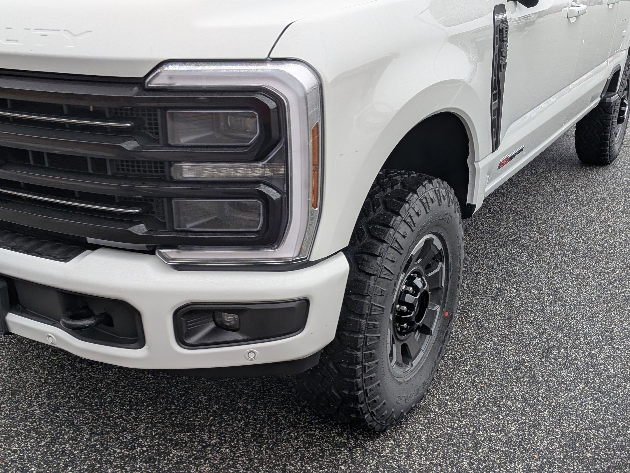 2026 Ford Super Duty F-250 SRW Platinum Tremor