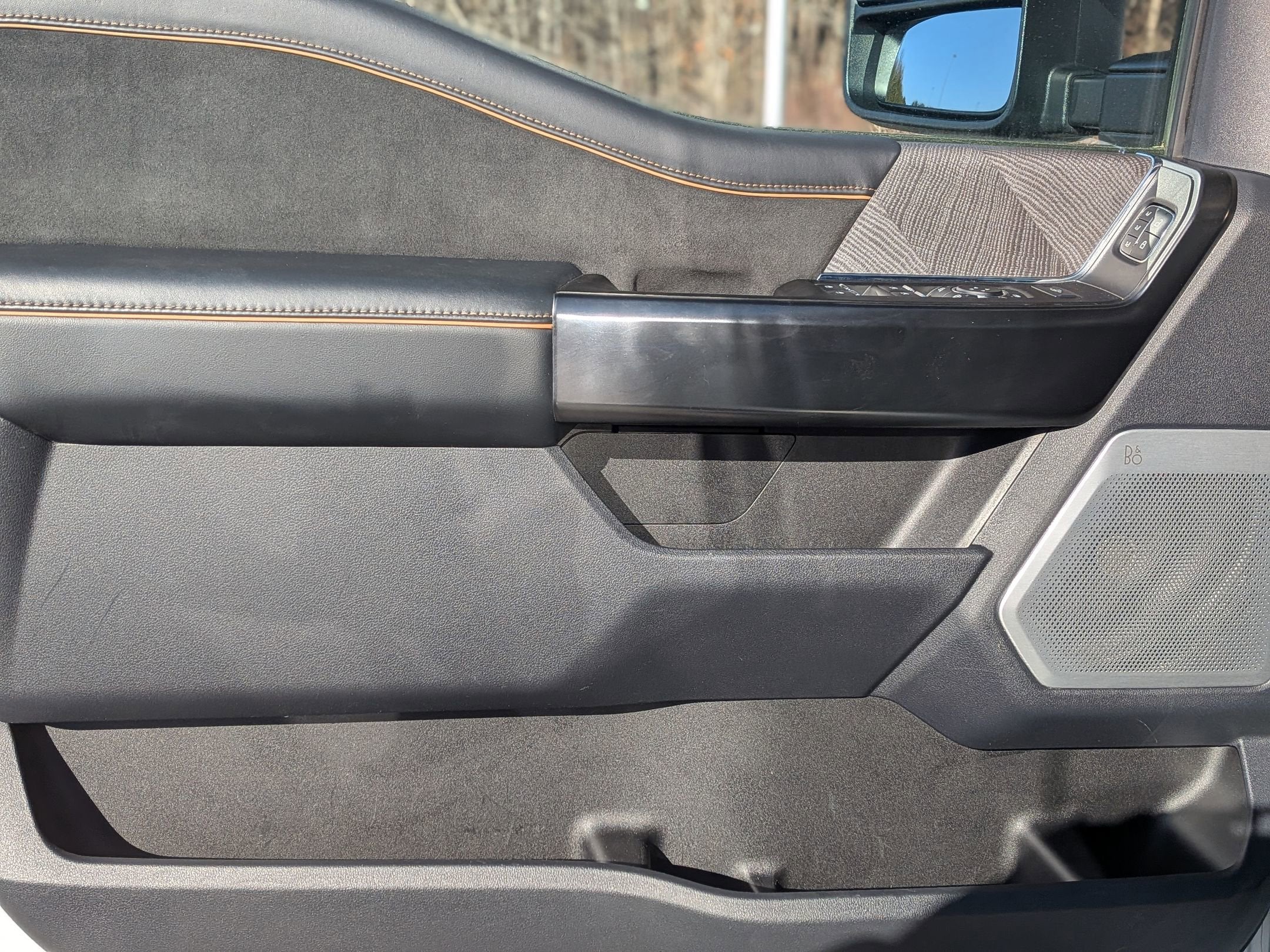 2023 Ford Super Duty F-250 SRW Platinum