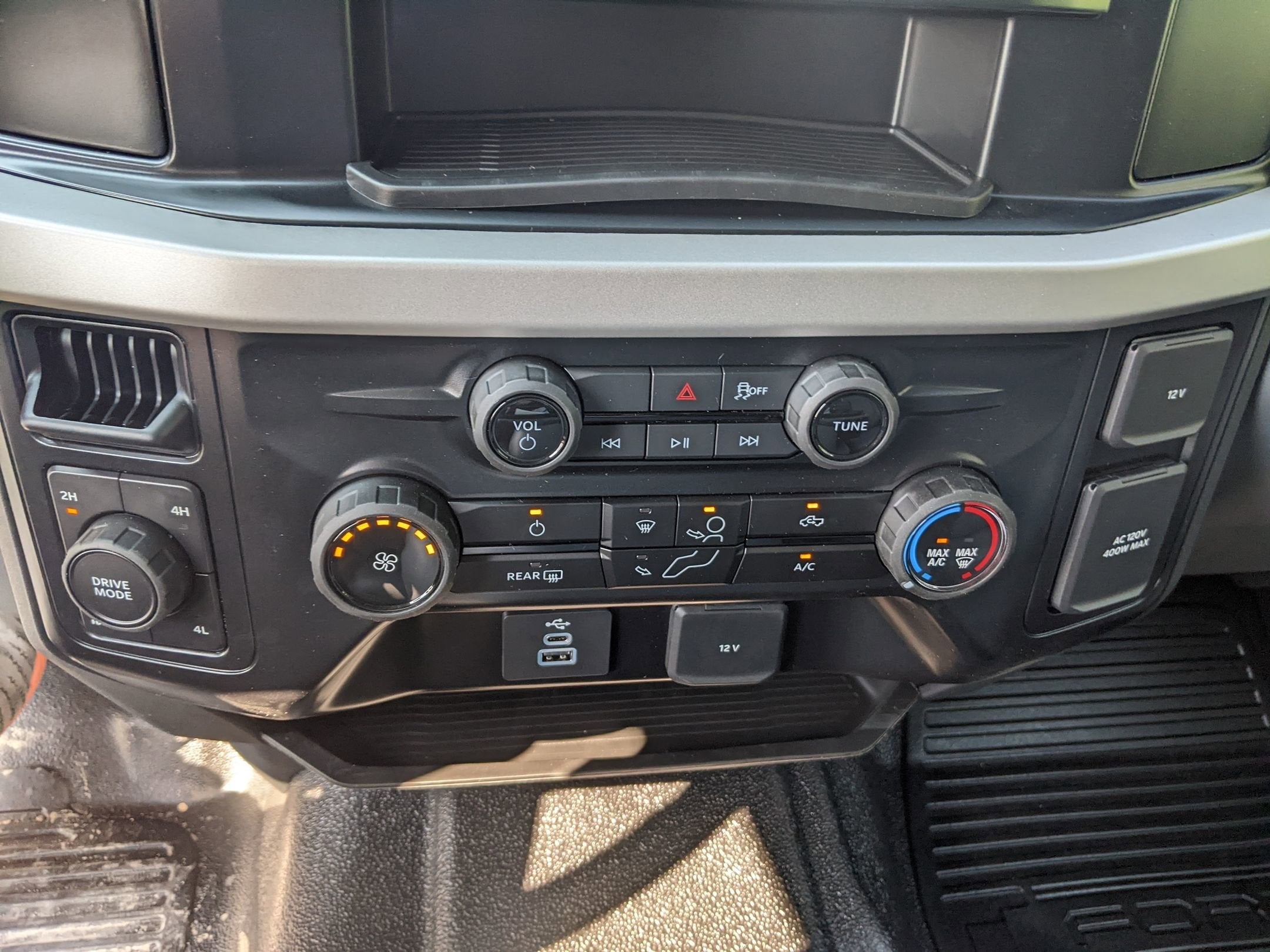 2025 Ford Super Duty F-350 SRW XL