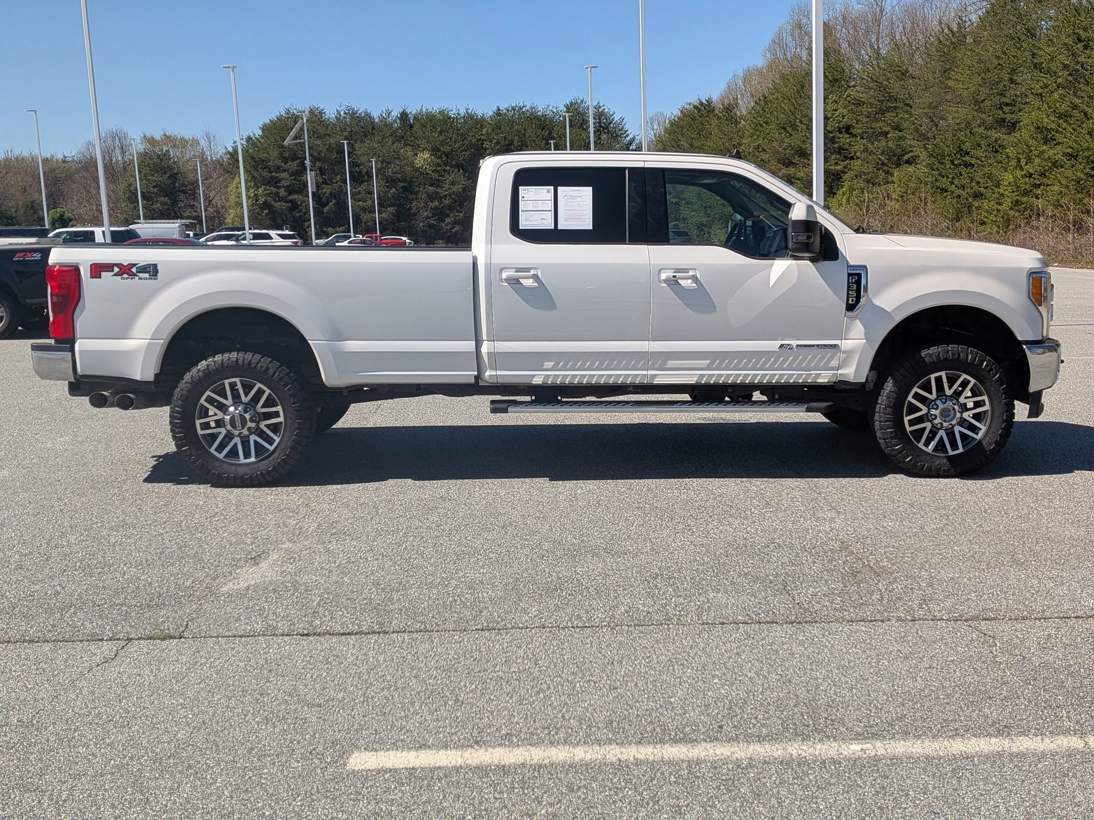 2019 Ford Super Duty F-350 SRW LARIAT