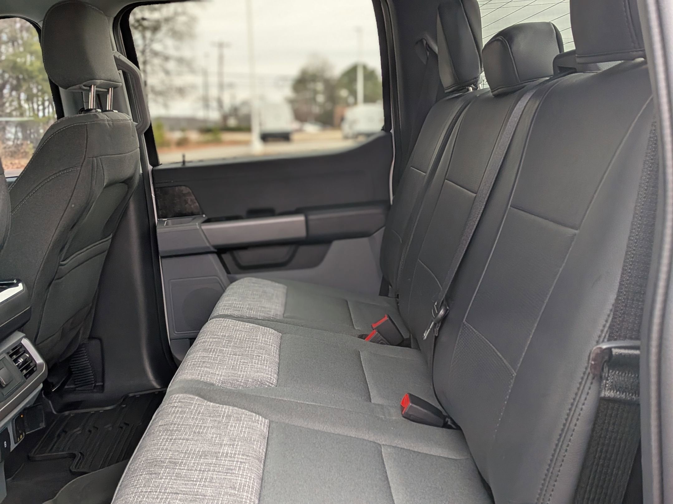 2023 Ford F-150 Lightning XLT