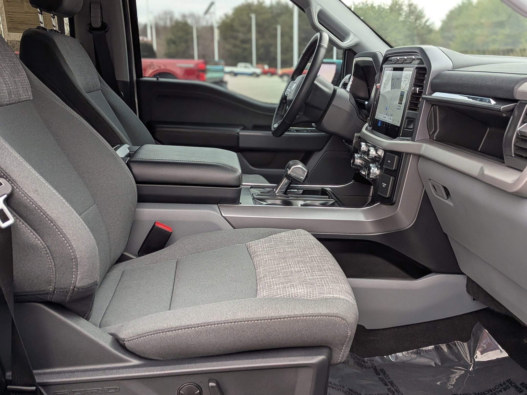 2023 Ford F-150 Lightning XLT