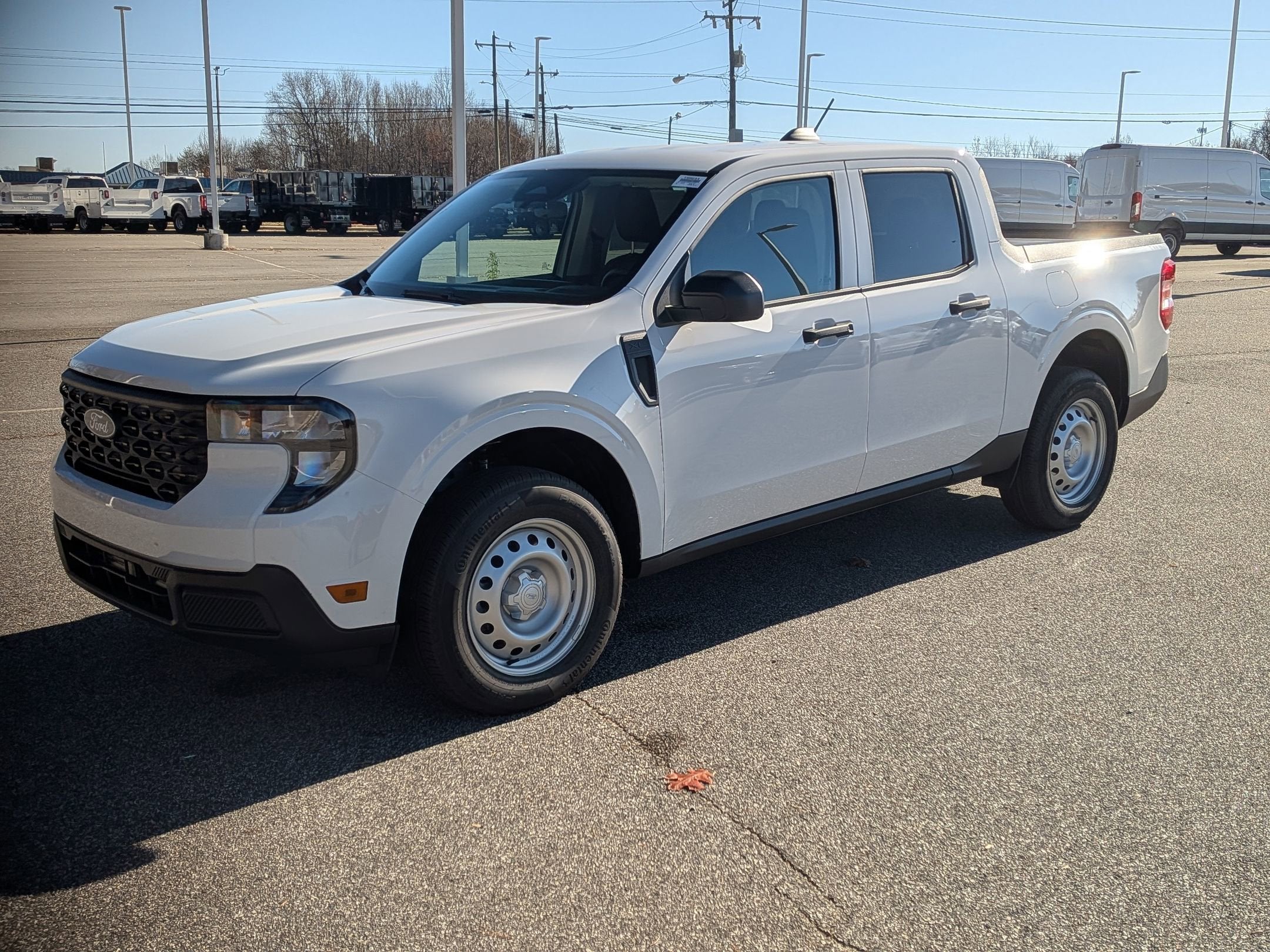 2025 Ford Maverick XL