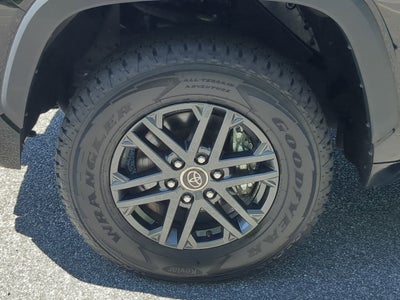 2023 Toyota Tundra 4WD SR5