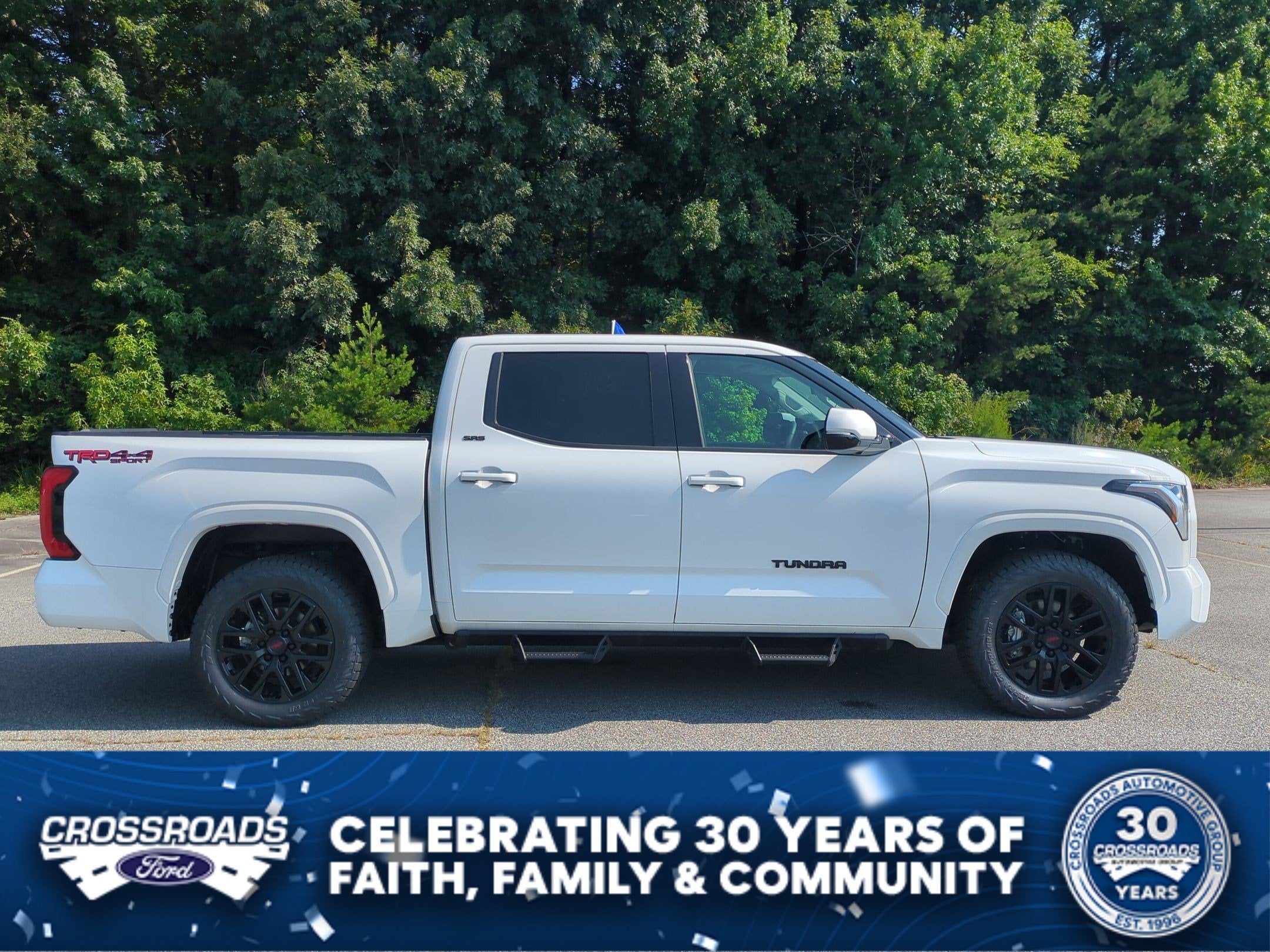 2023 Toyota Tundra 4WD SR5