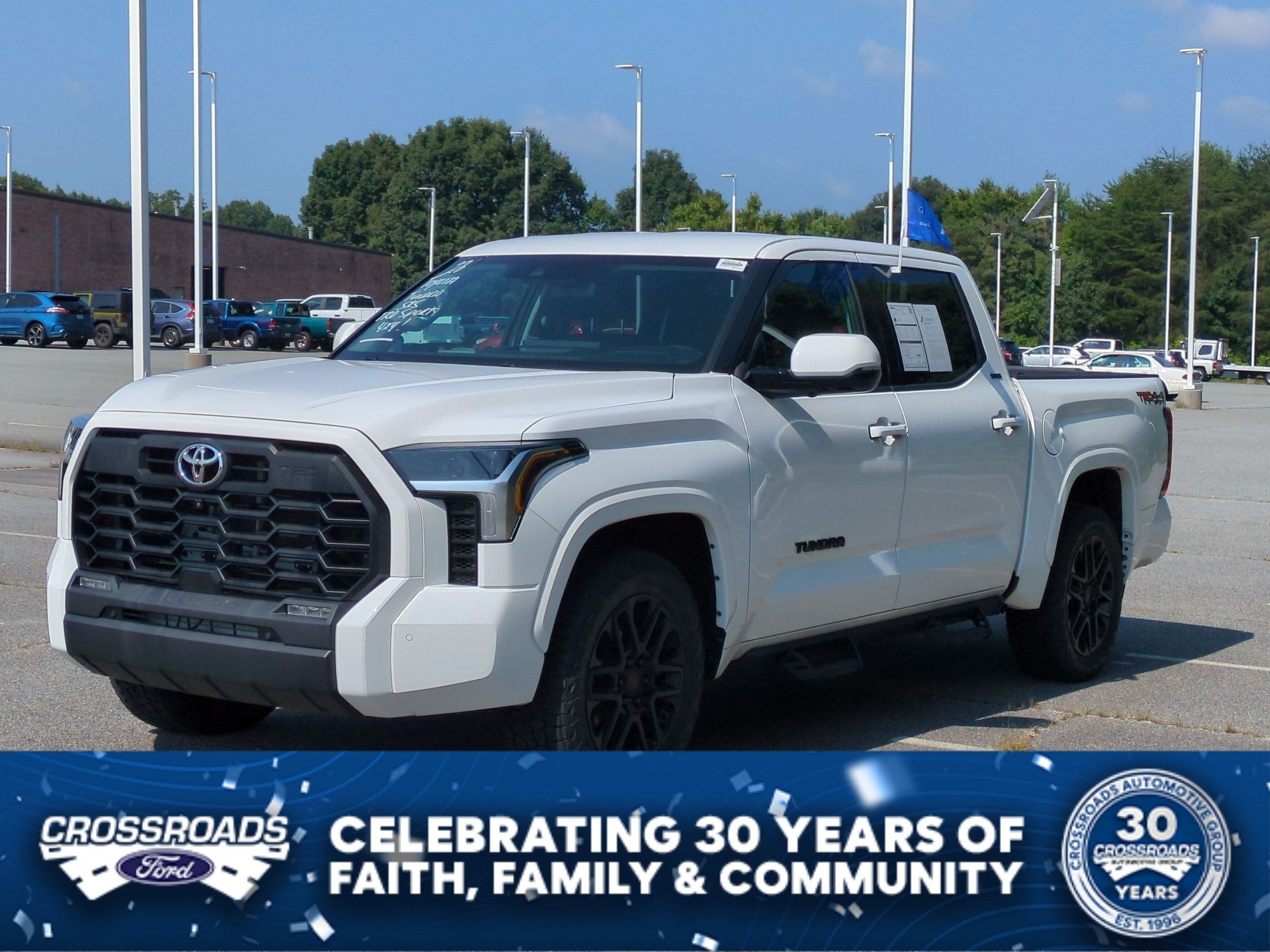 2023 Toyota Tundra 4WD SR5