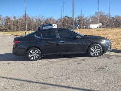 2022 Nissan Altima 2.5 S