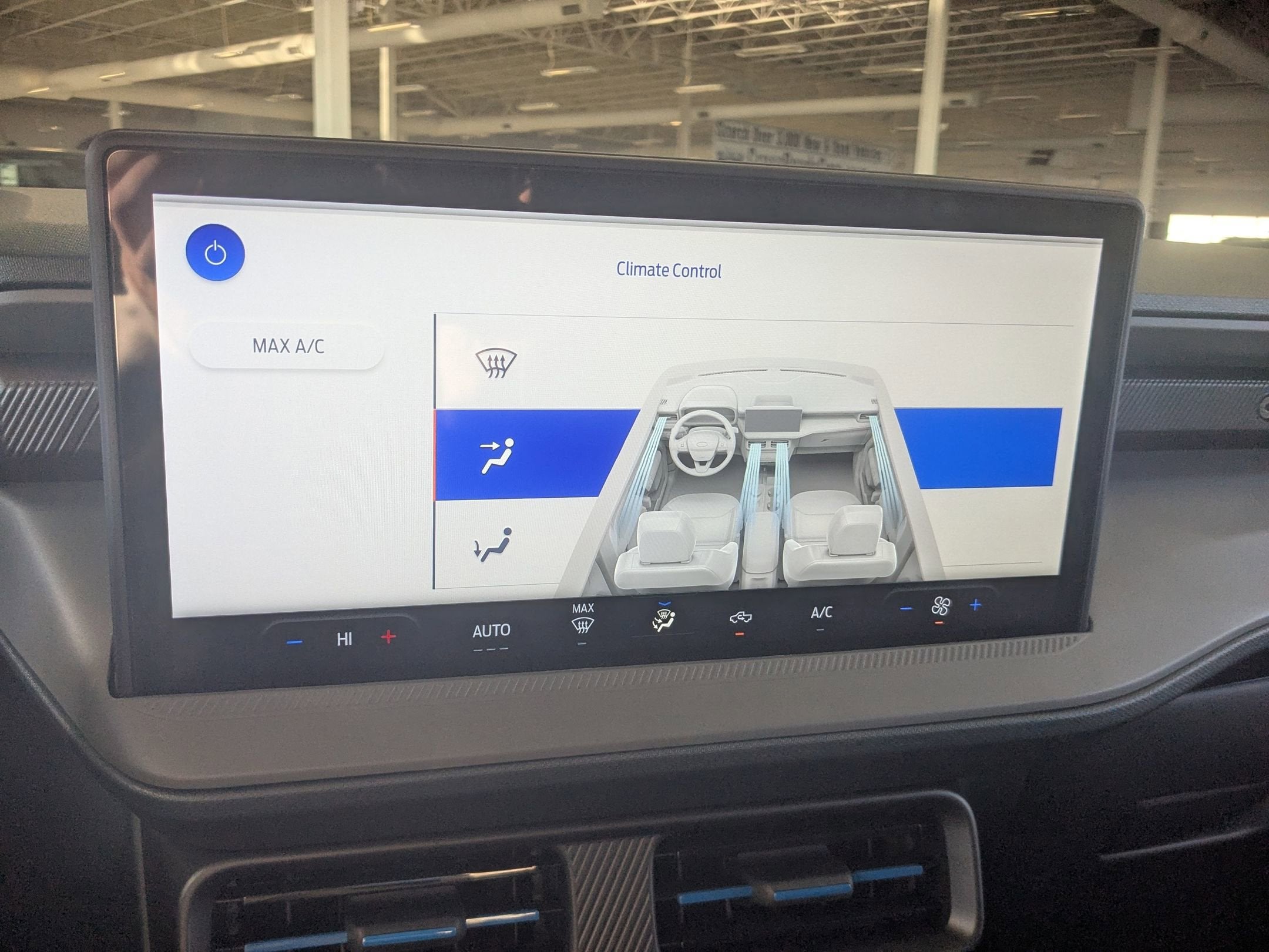 2026 Ford Maverick Lobo Standard