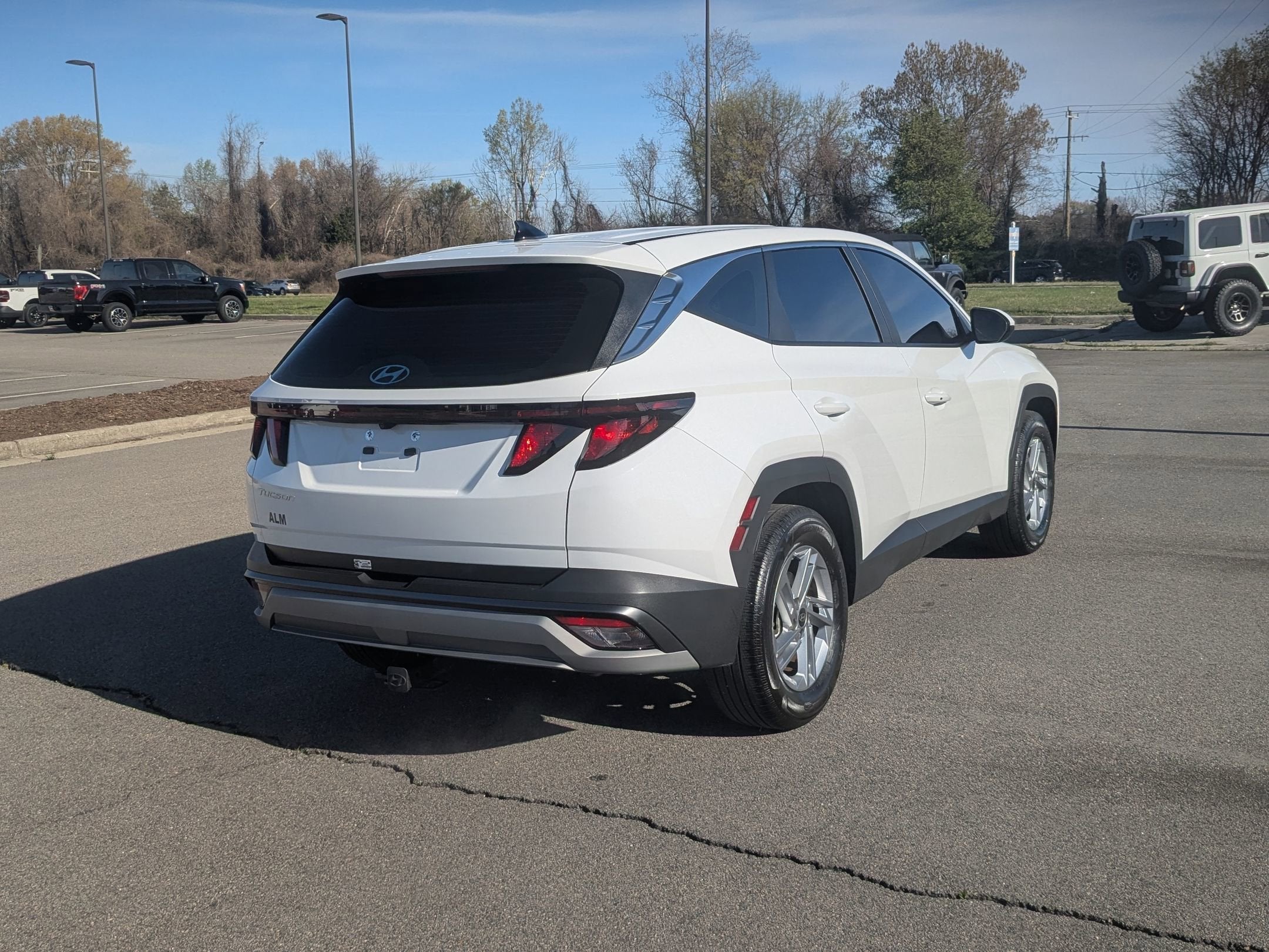 2025 Hyundai Tucson SE