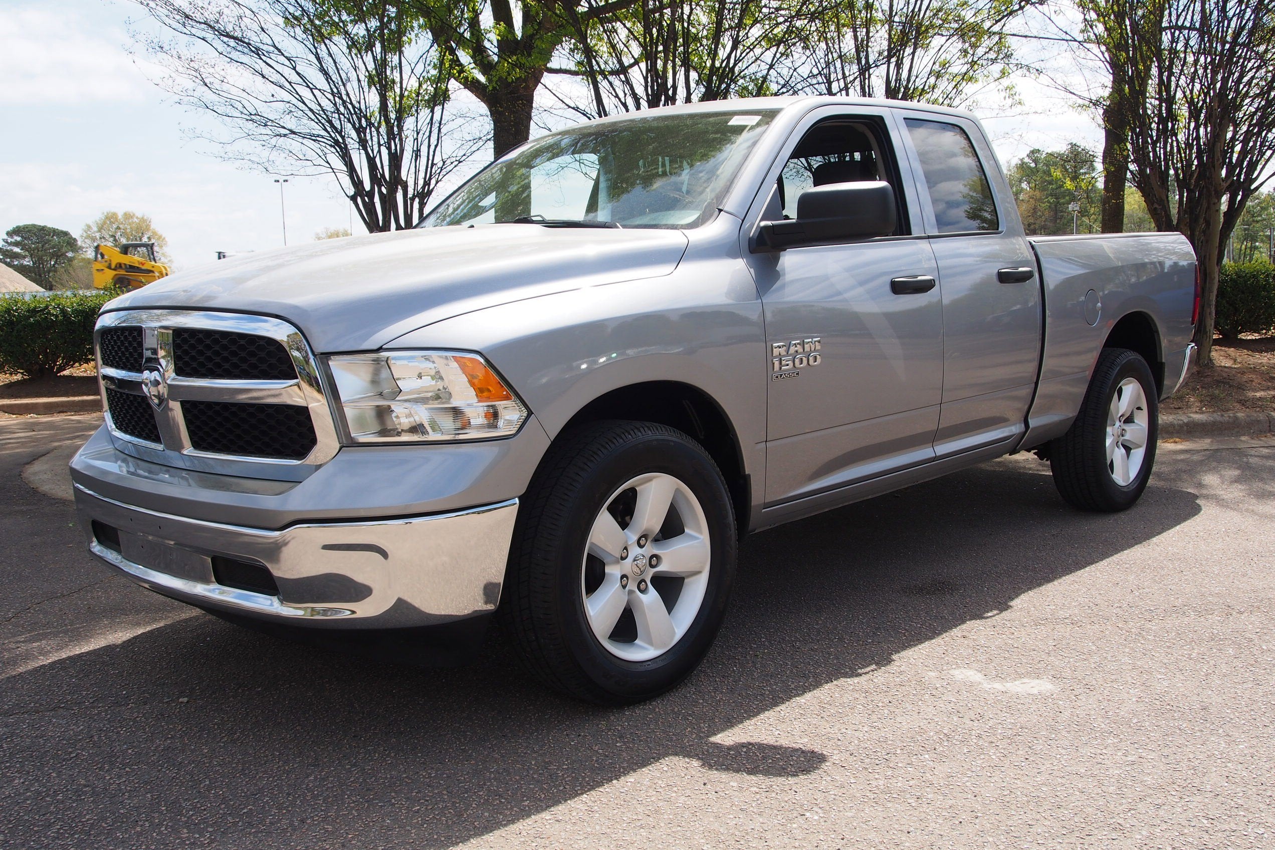 2024 RAM 1500 Classic SLT