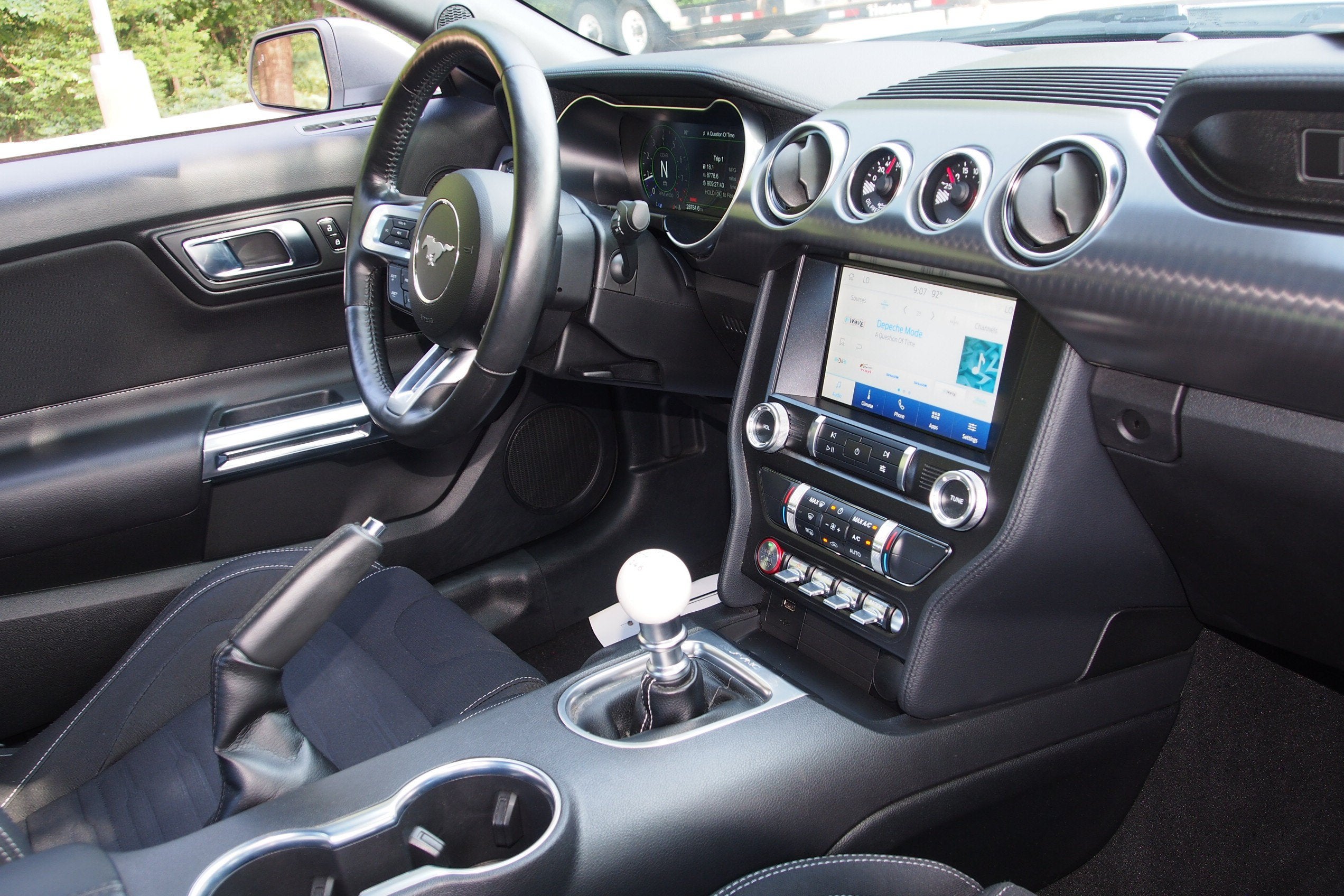 2023 Ford Mustang Mach 1