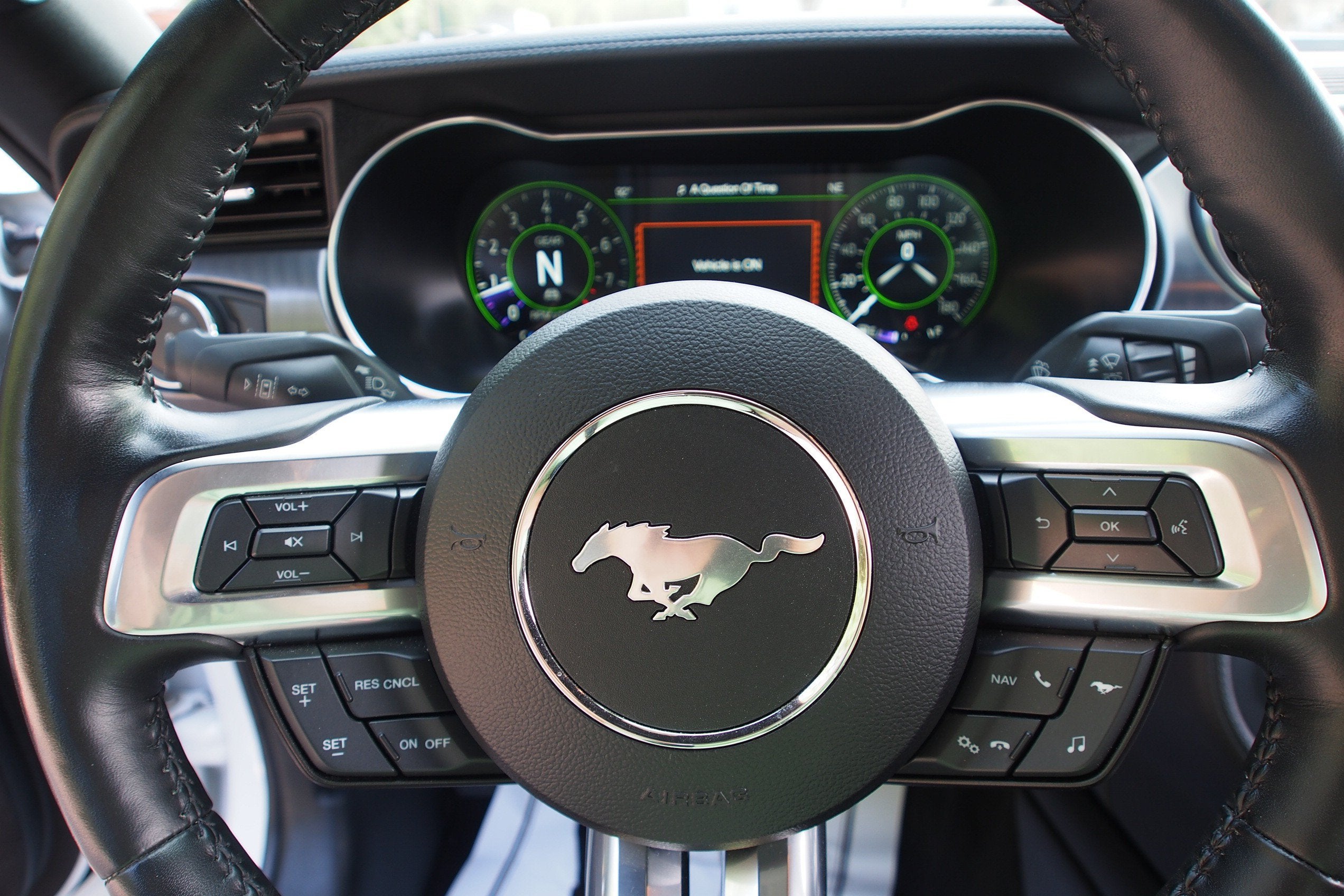 2023 Ford Mustang Mach 1