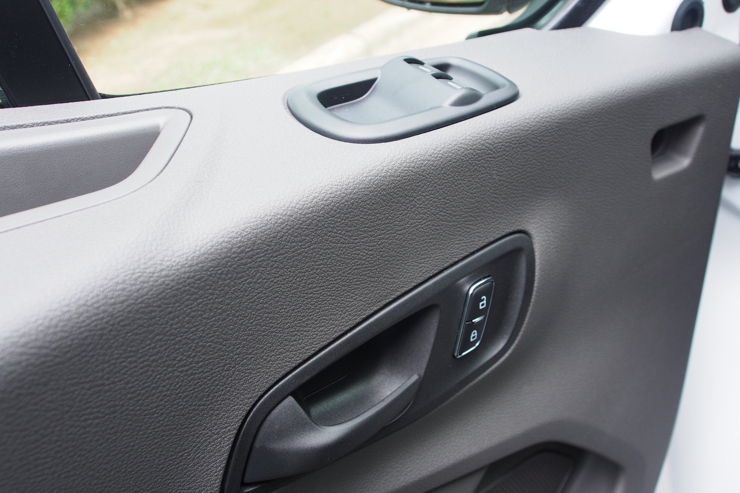 2026 Ford Transit Passenger Wagon XL
