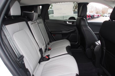 2026 Ford Escape Platinum