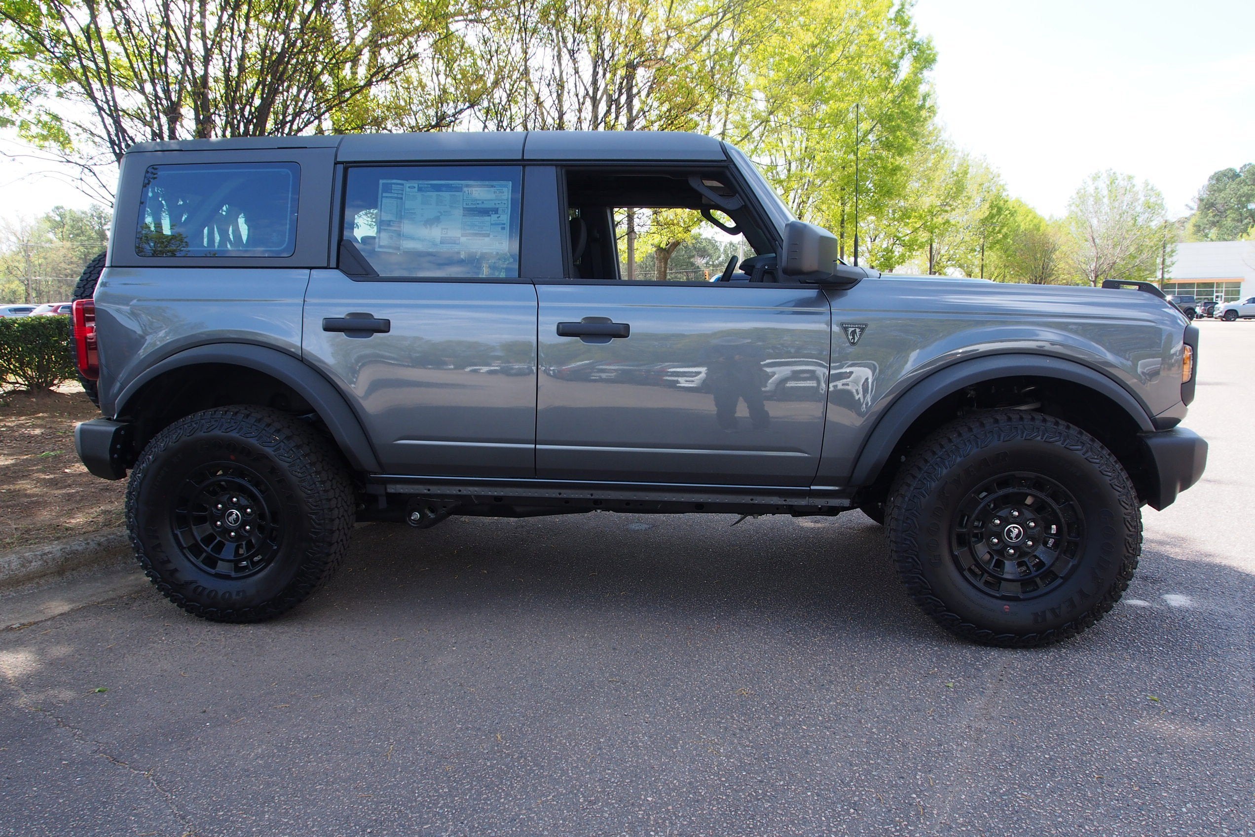 2026 Ford Bronco Base