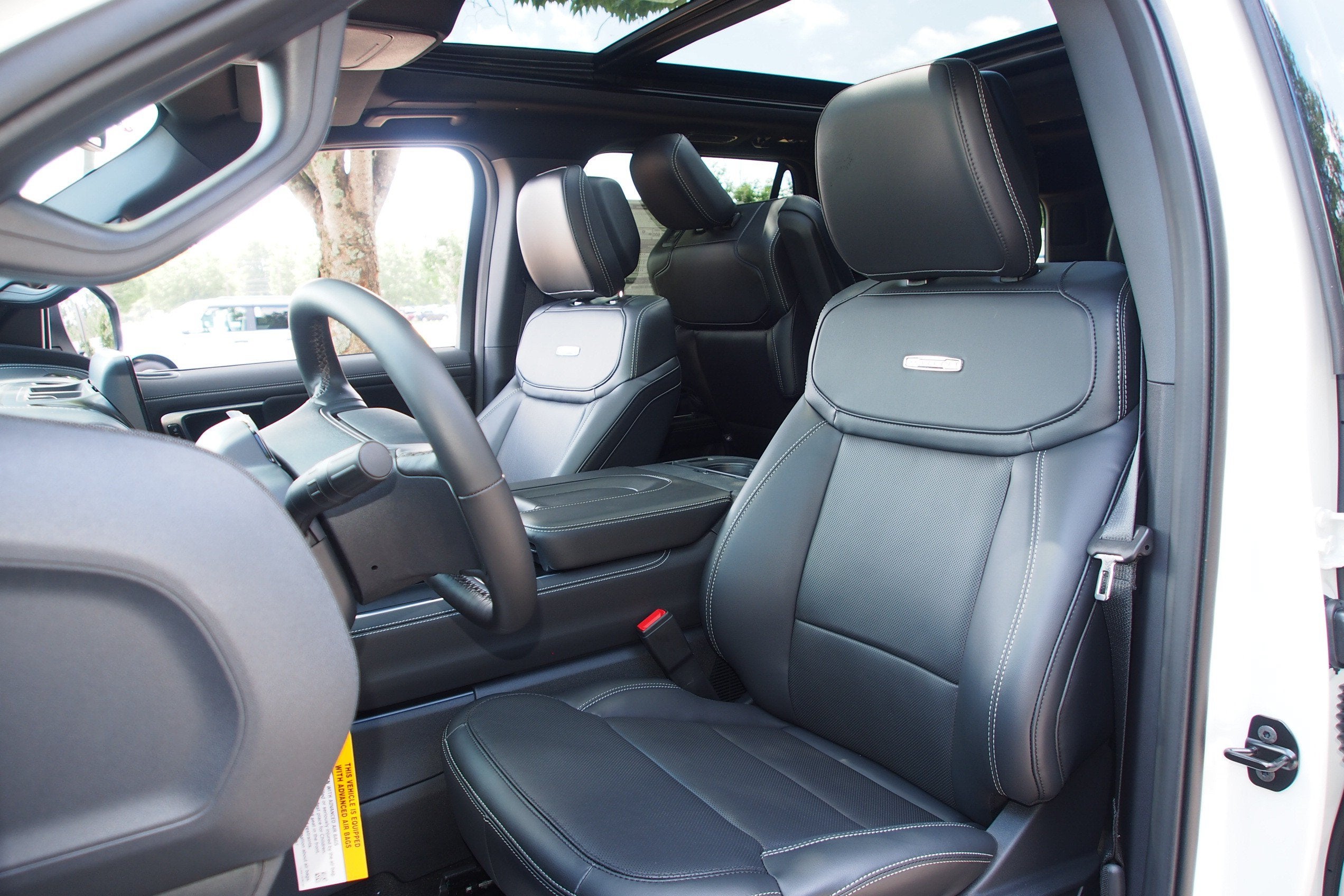 2027 Ford Expedition Platinum