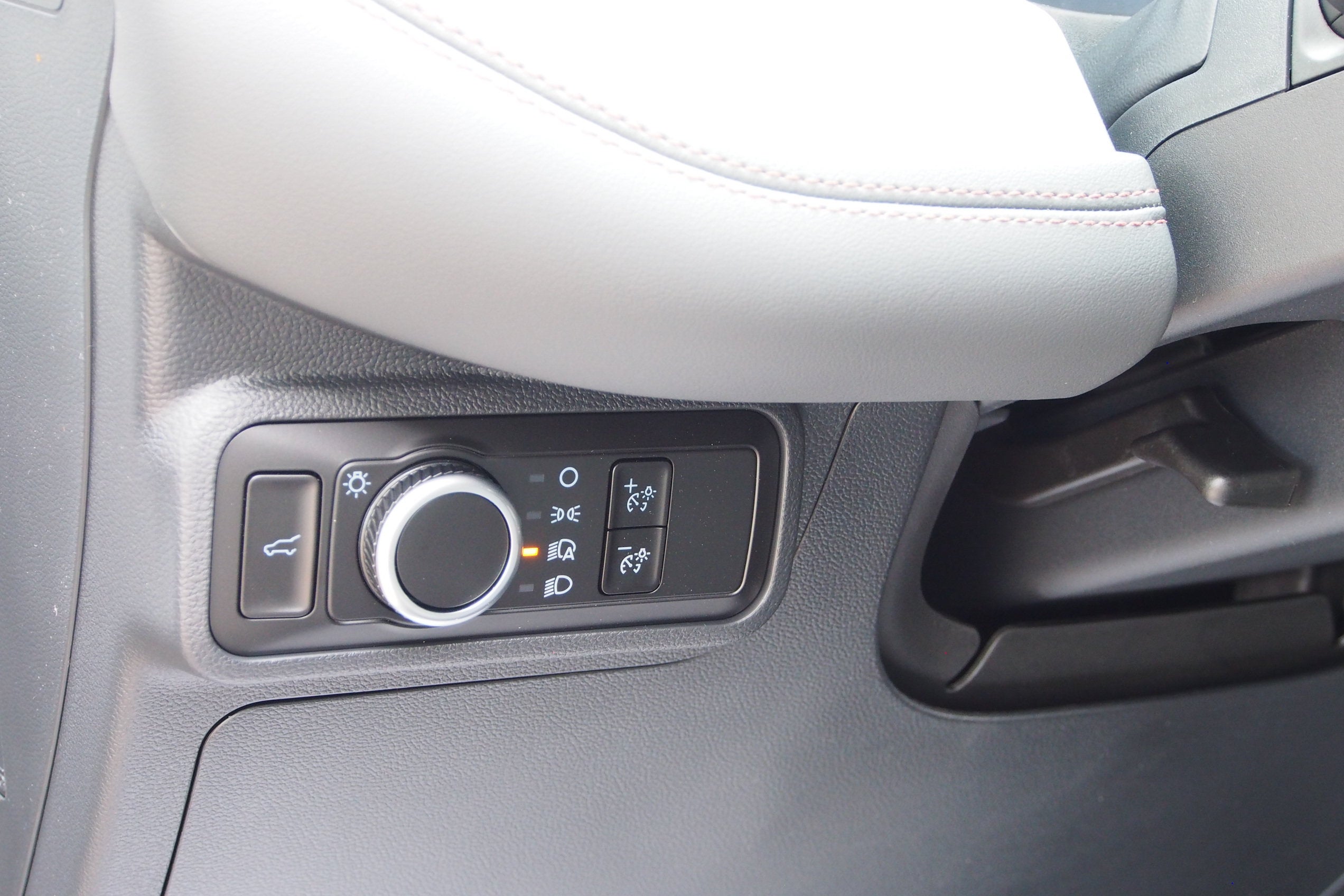 2026 Ford Explorer Active - Crossroads Courtesy Demo