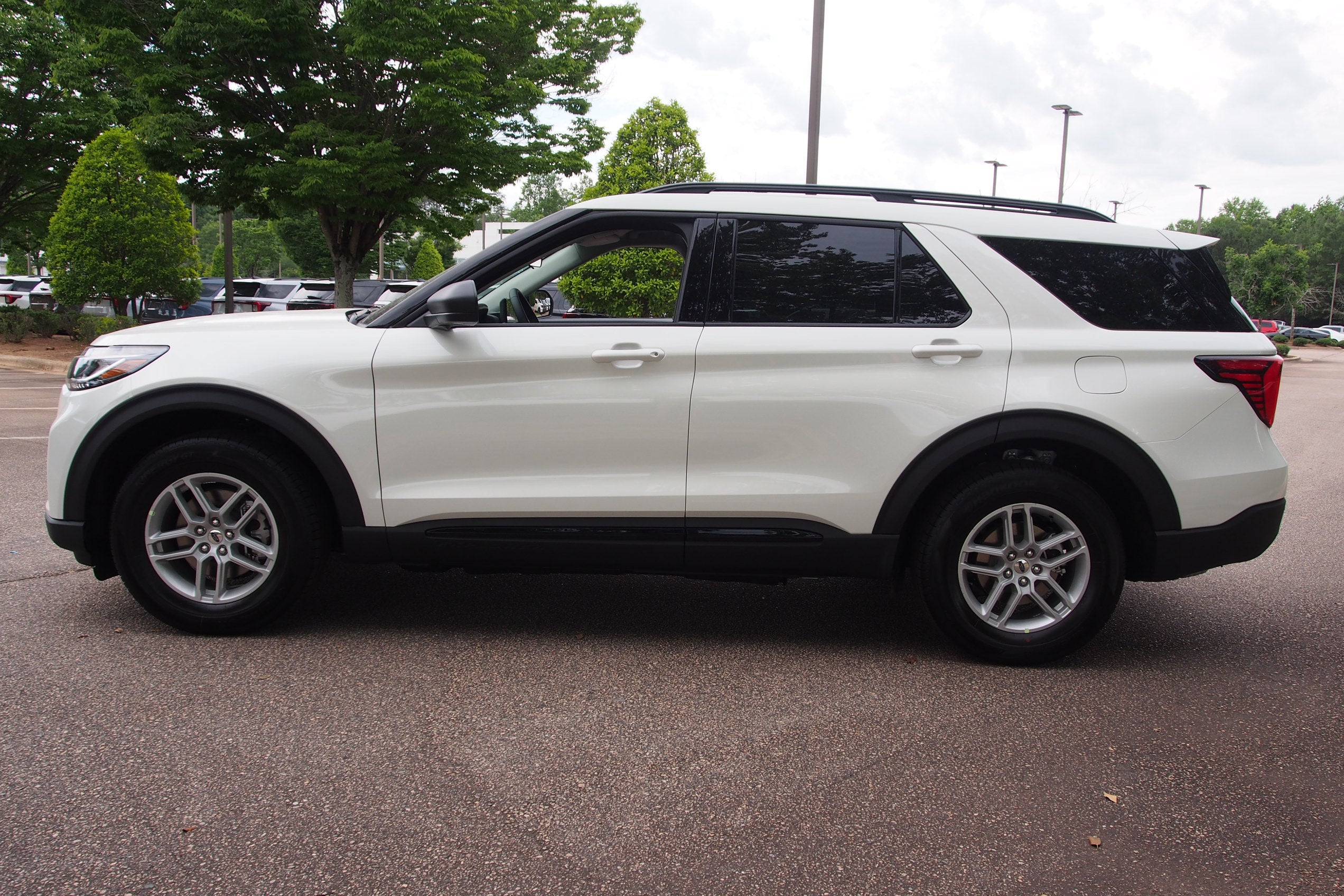 2026 Ford Explorer Active - Crossroads Courtesy Demo