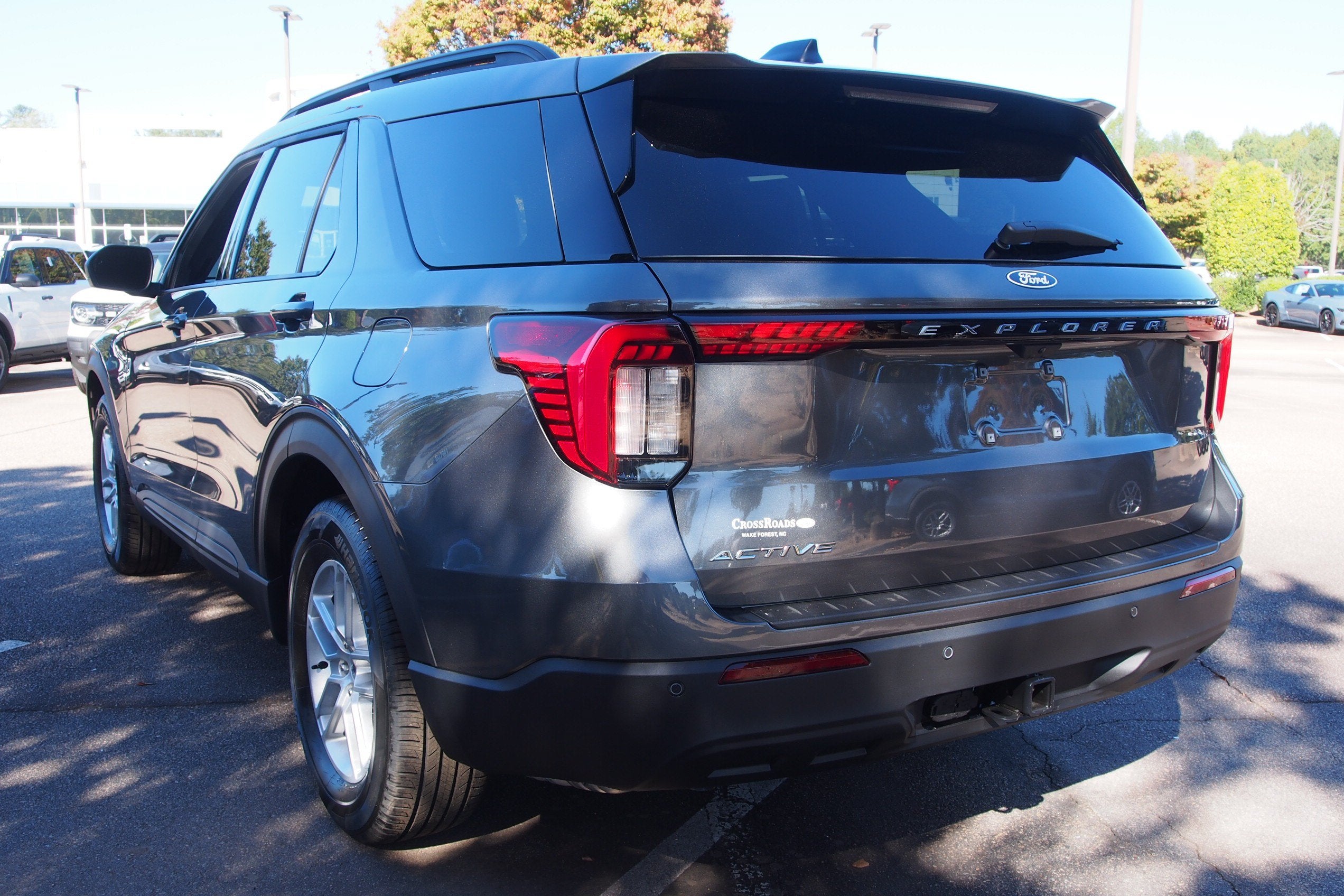 2027 Ford Explorer Active w/200A Pkg