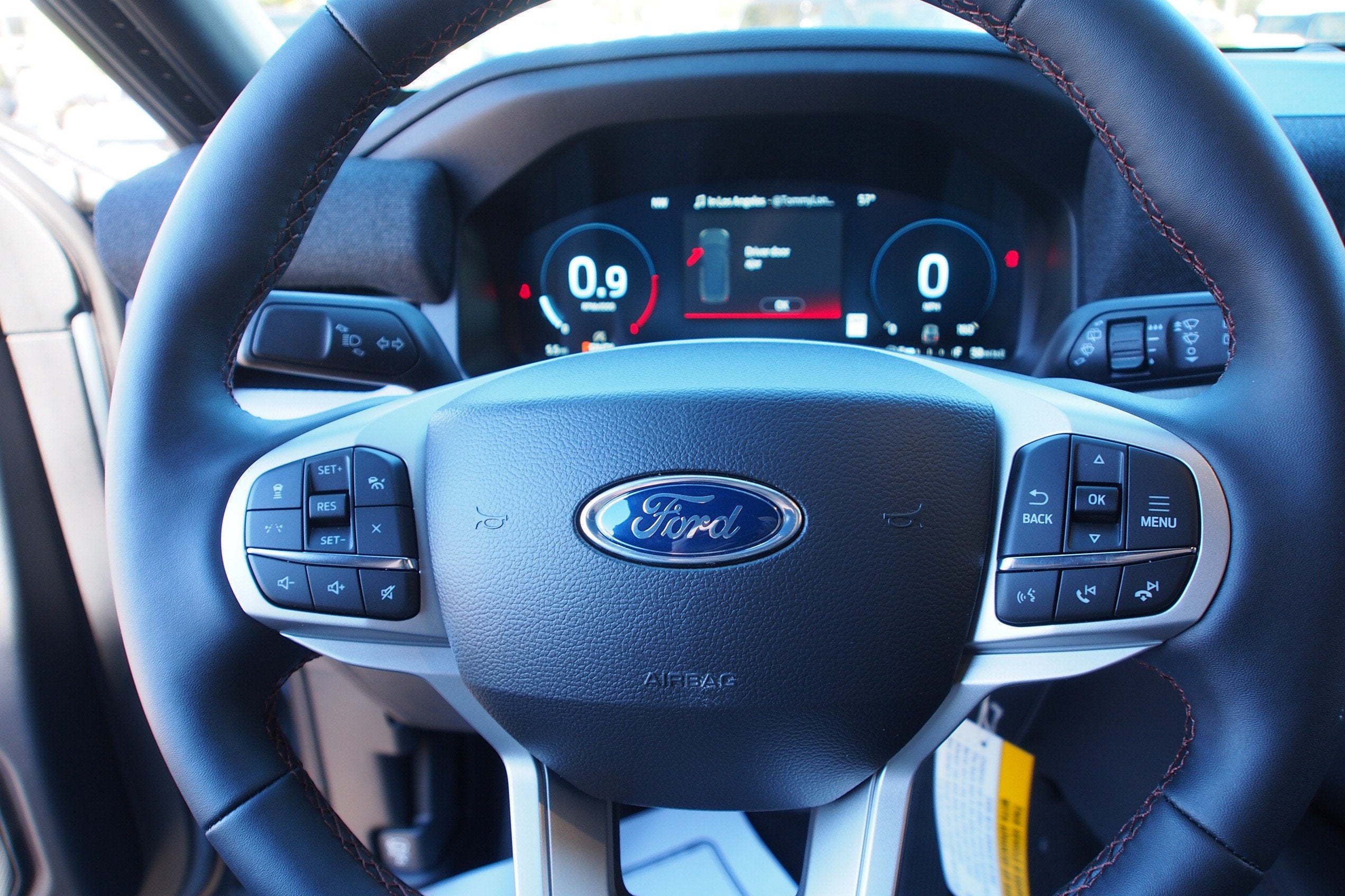 2027 Ford Explorer Active w/200A Pkg