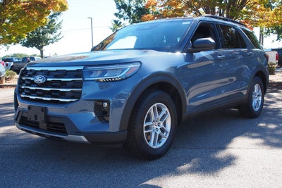 2027 Ford Explorer Active w/200A Pkg