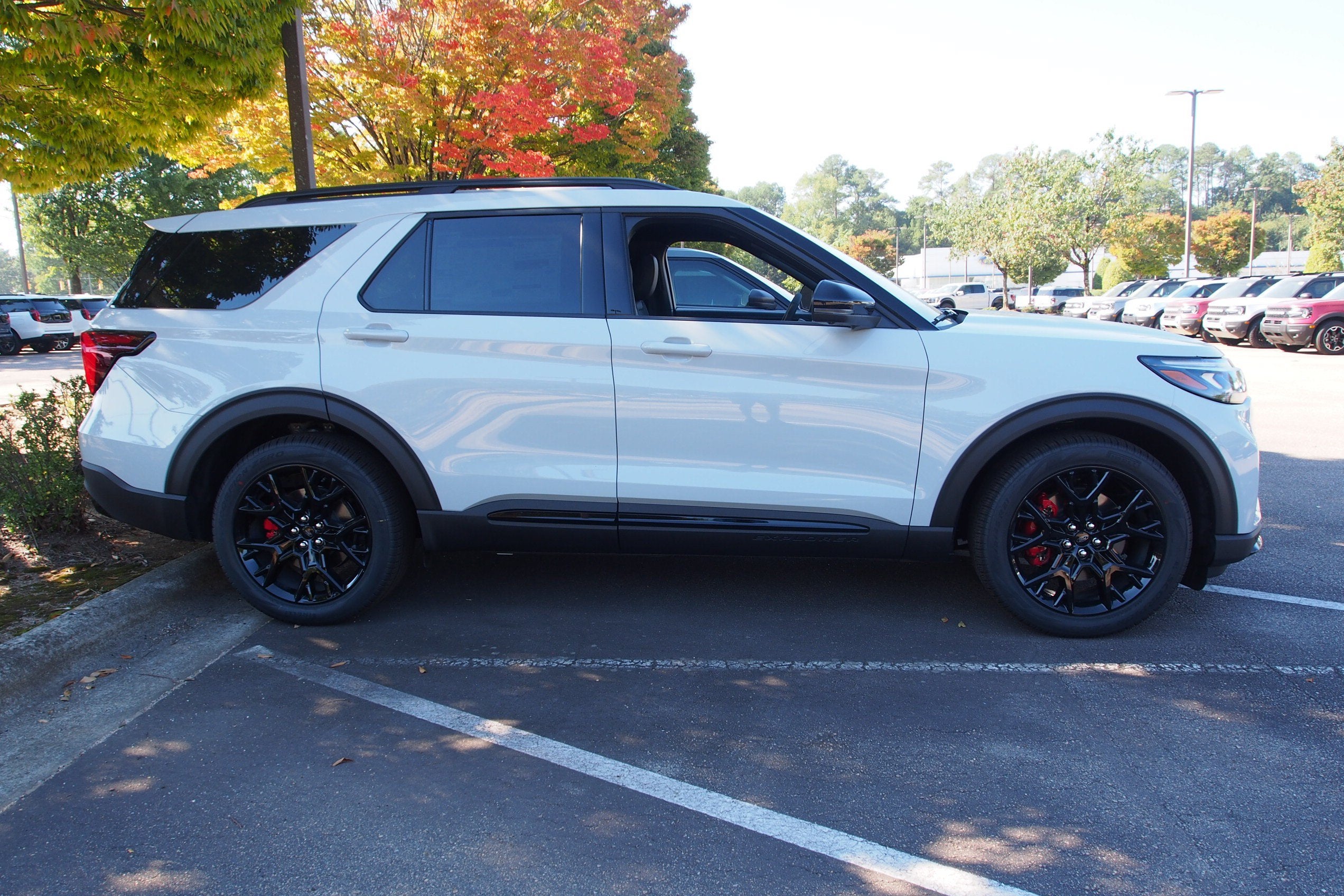 2027 Ford Explorer ST