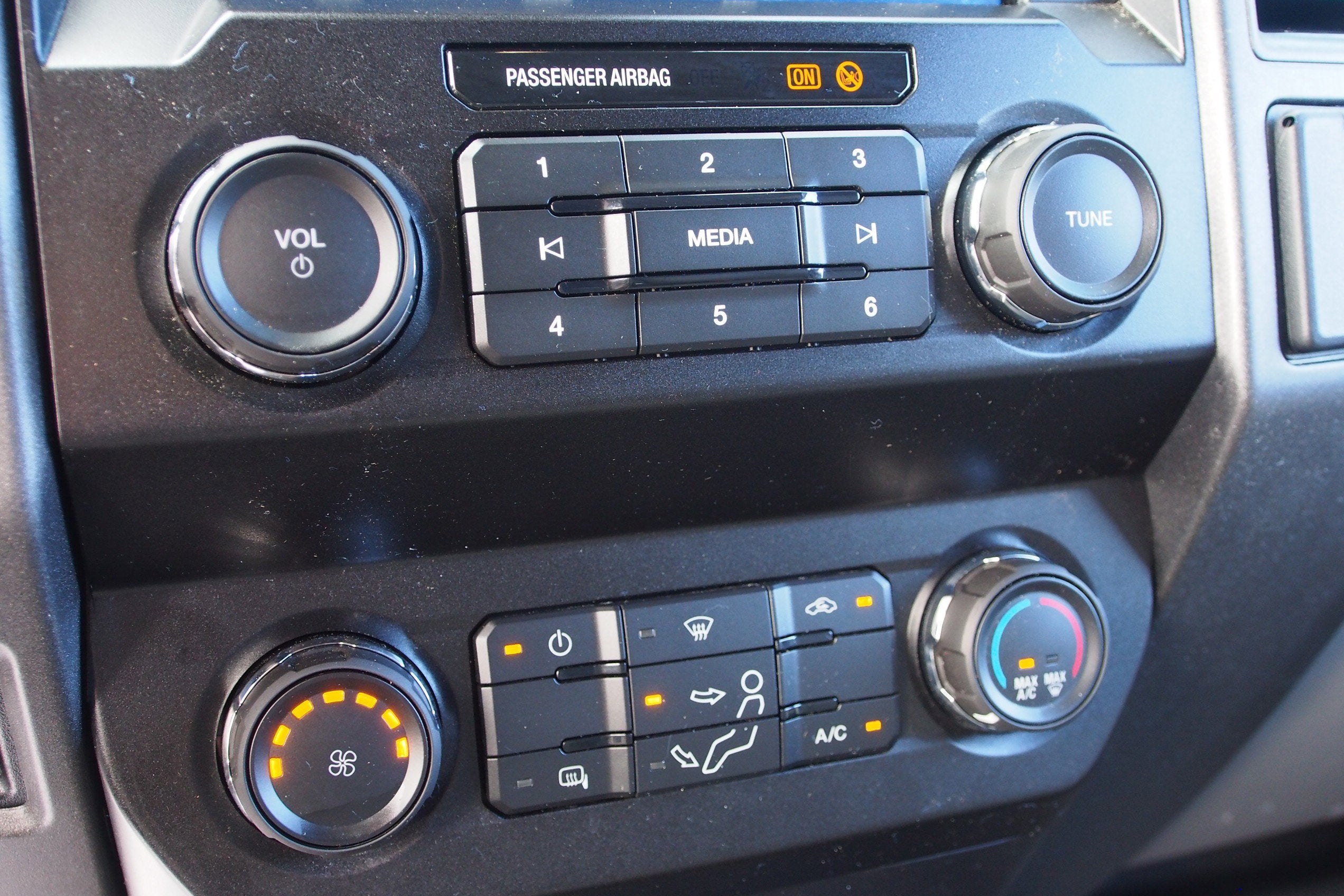 2022 Ford Super Duty F-250 SRW XL