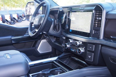 2026 Ford Super Duty F-250 SRW Platinum
