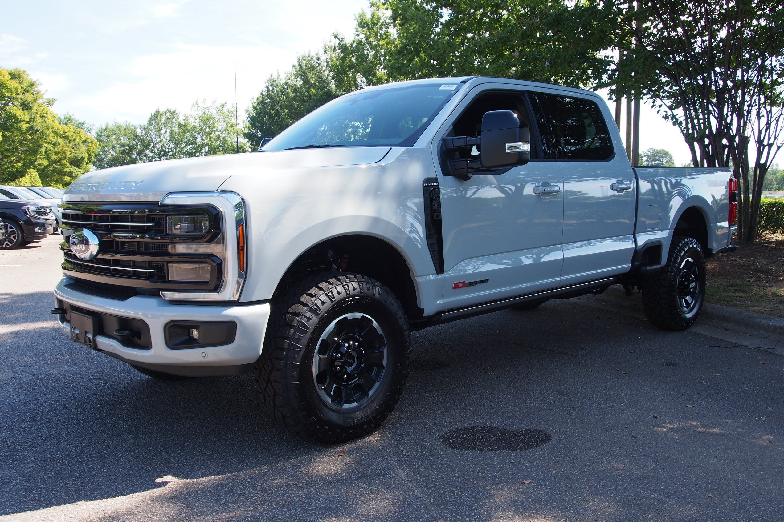 2026 Ford Super Duty F-250 SRW Platinum